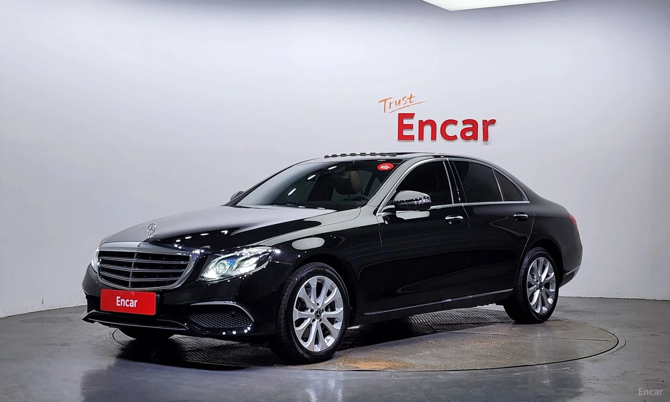 Mercedes Benz E-Class W213
