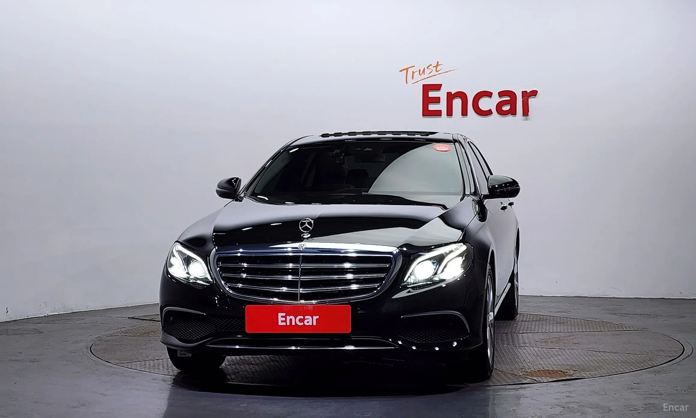 Mercedes Benz E-Class W213