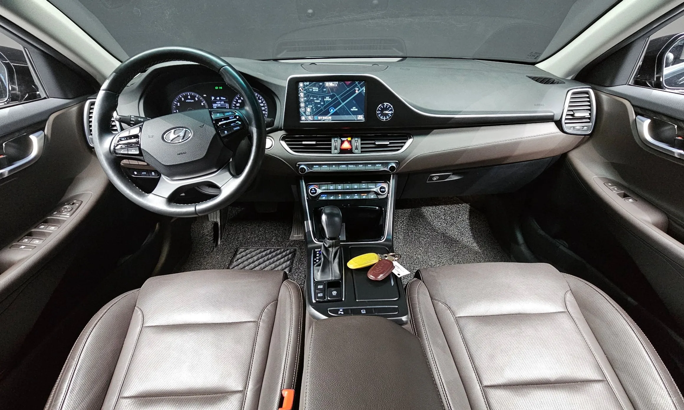 Hyundai Grandeur IG превью 4