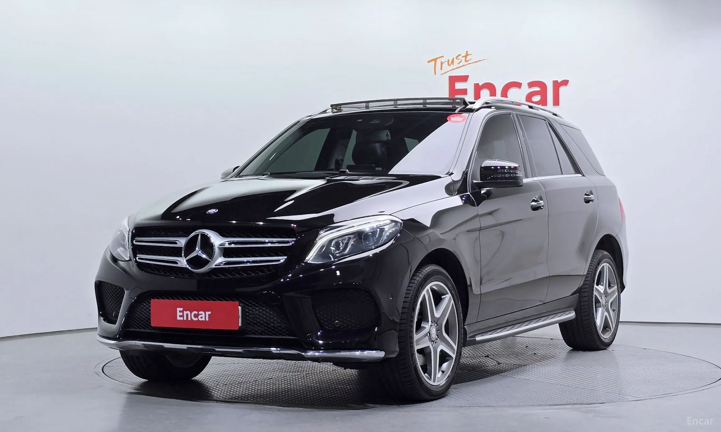 Mercedes Benz GLE-Class W166