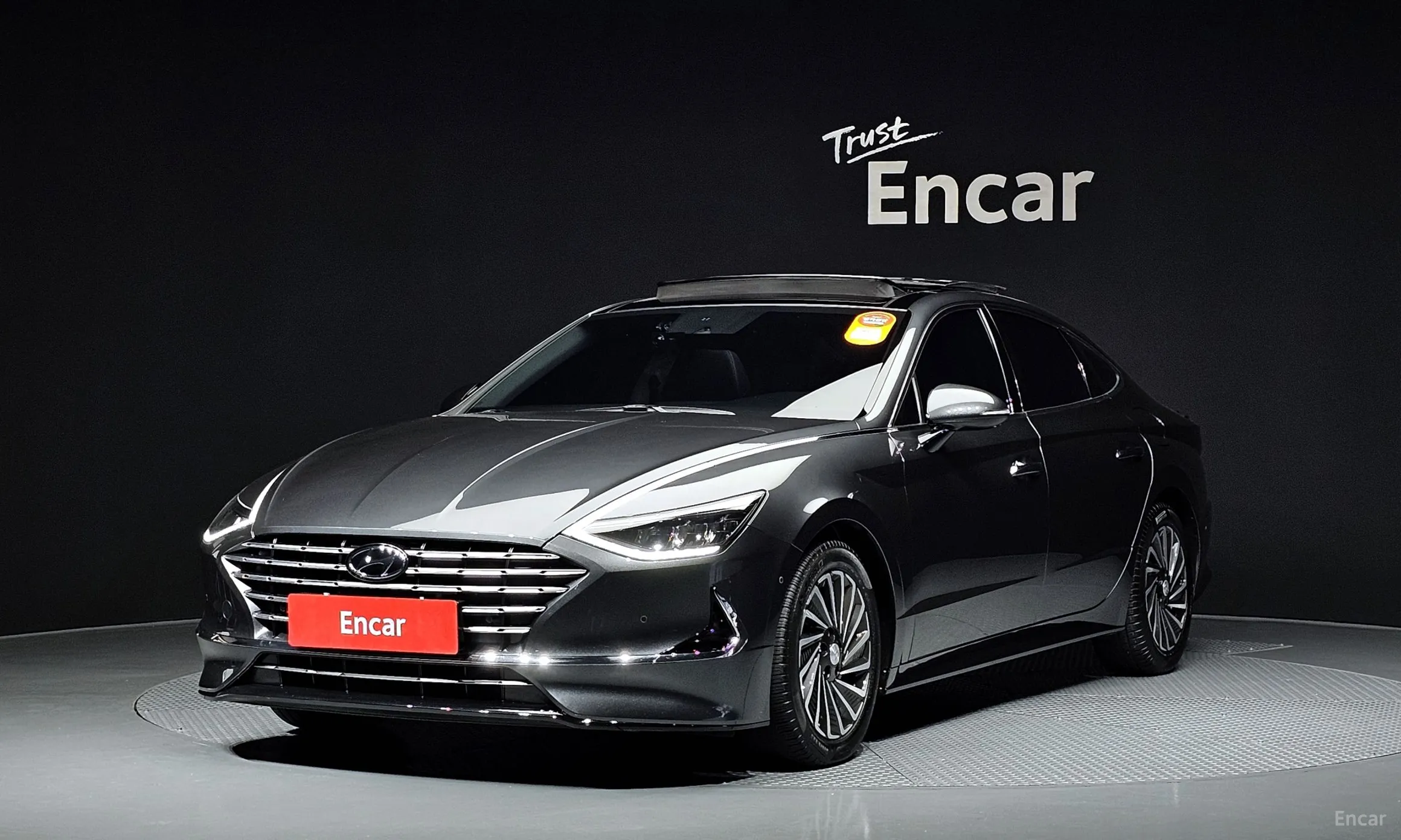 Sonata Hybrid (DN8)