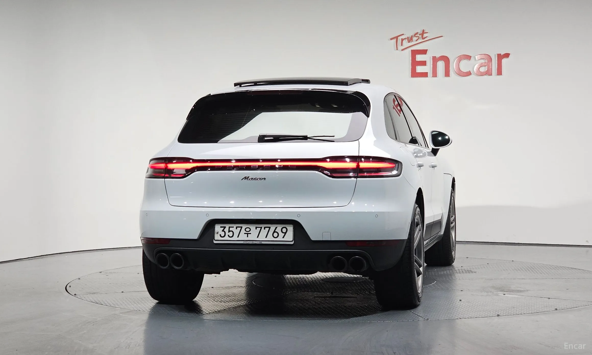 Porsche Macan превью 3
