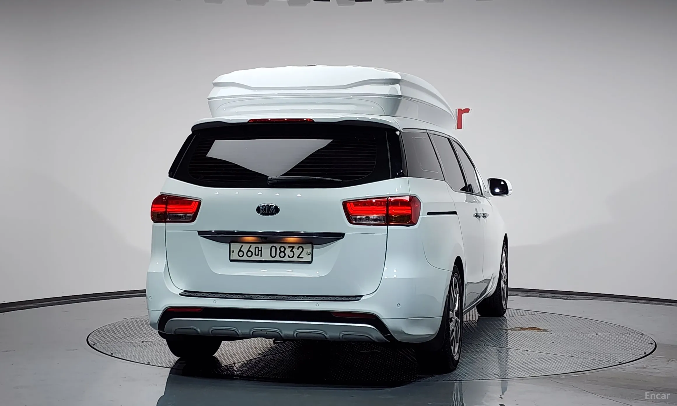 Kia Carnival превью 3