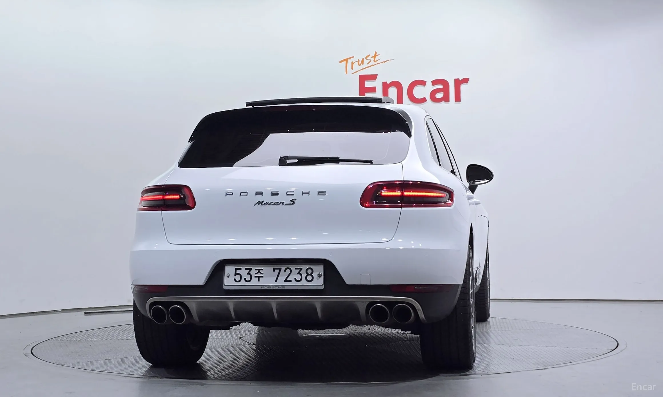 Porsche Macan превью 3