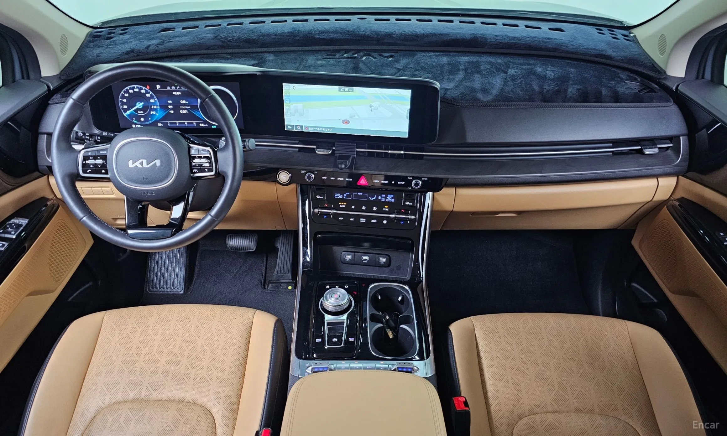 Kia Carnival Gen 4 превью 4