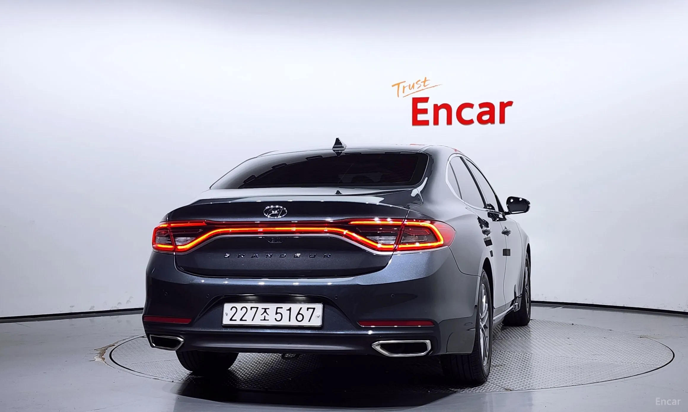 Hyundai Grandeur IG превью 3