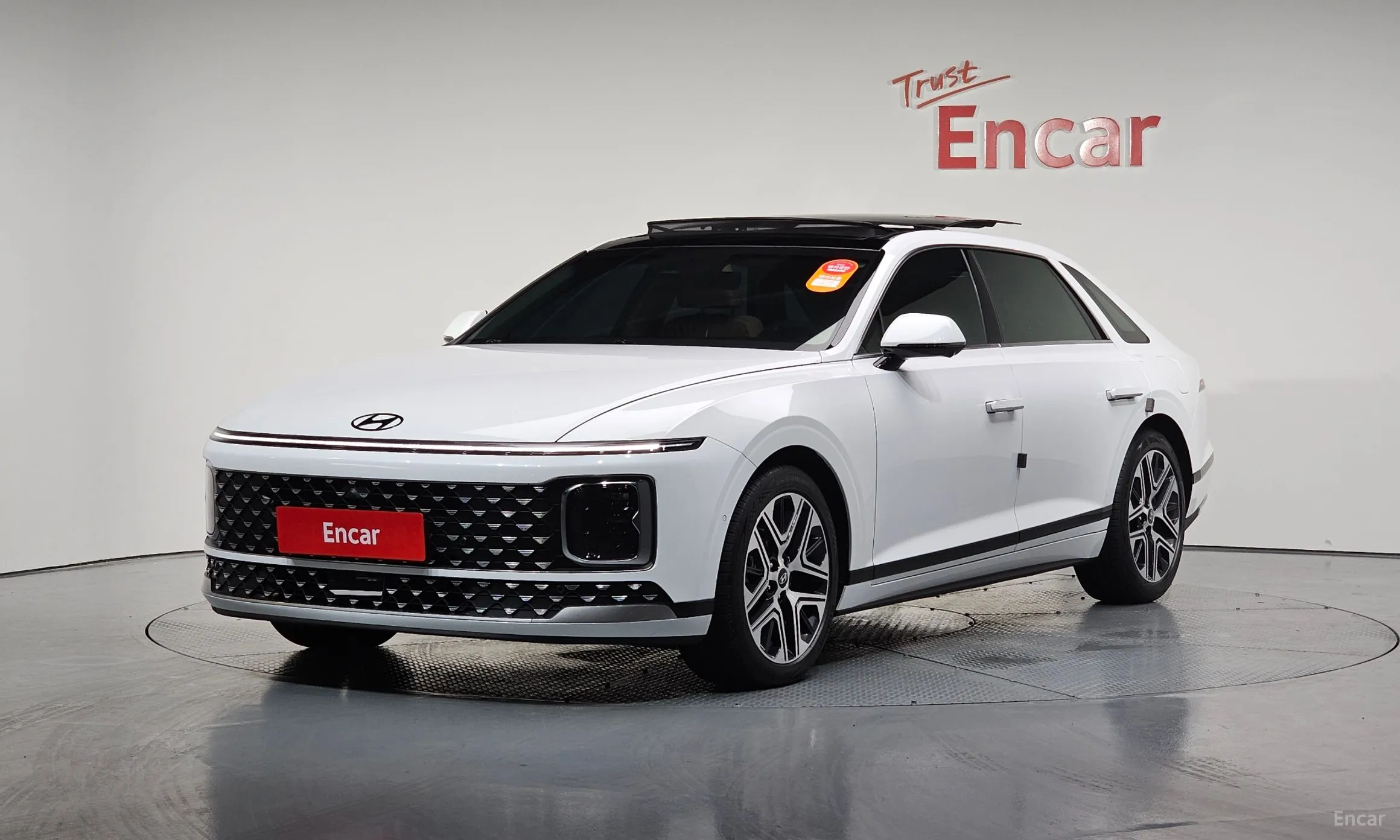 Grandeur Hybrid (GN7)