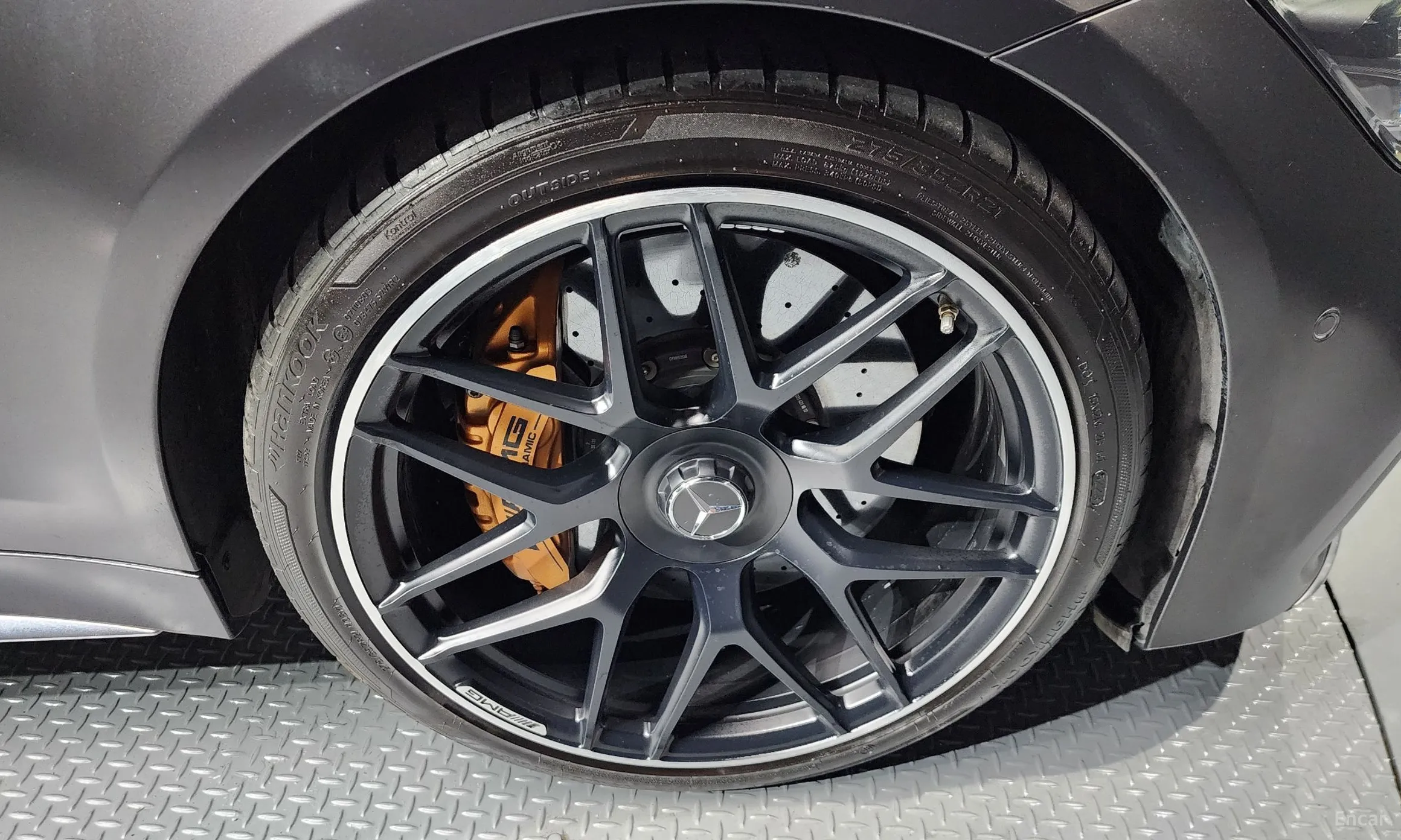 Mercedes Benz AMG GT превью 3
