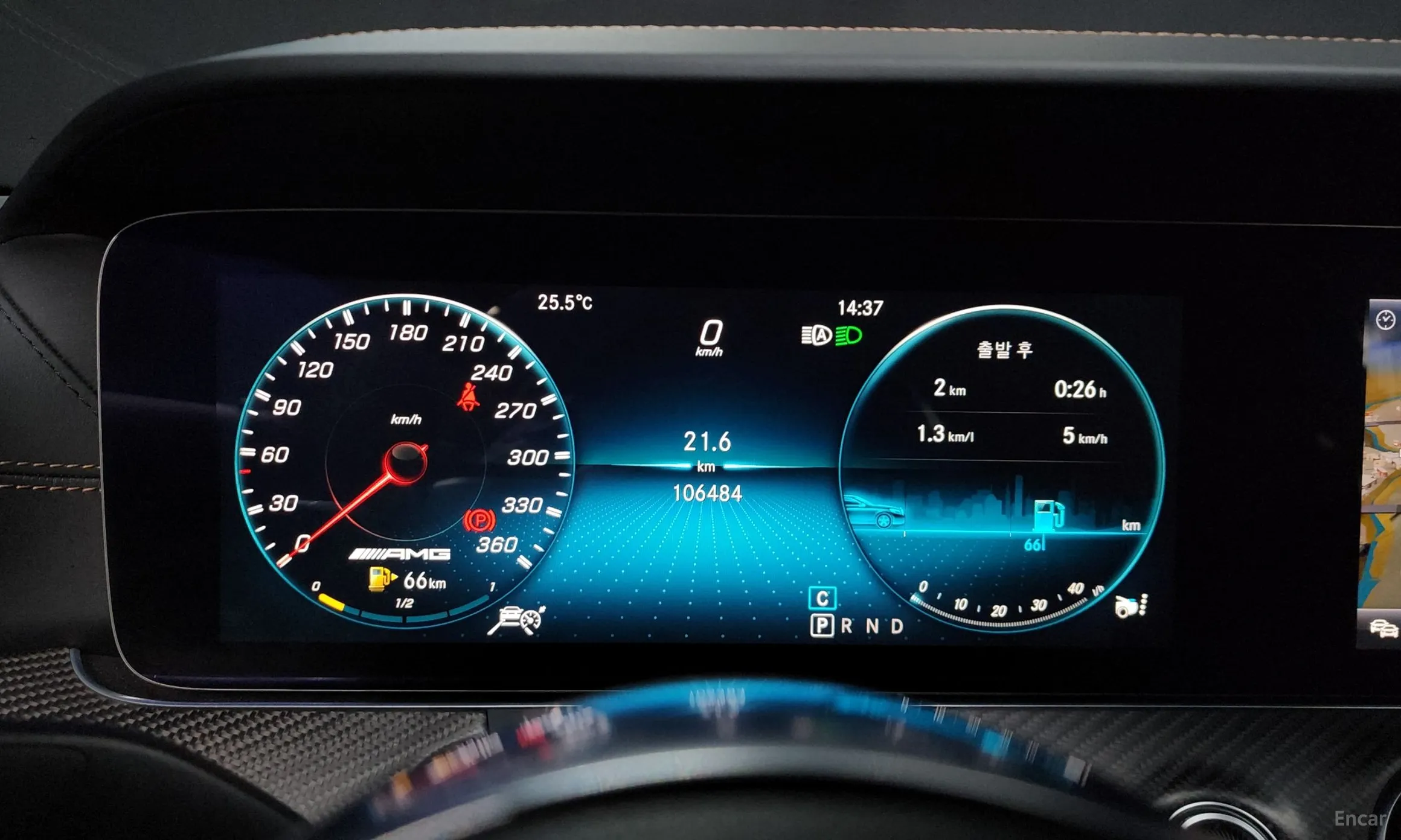Mercedes Benz AMG GT превью 4
