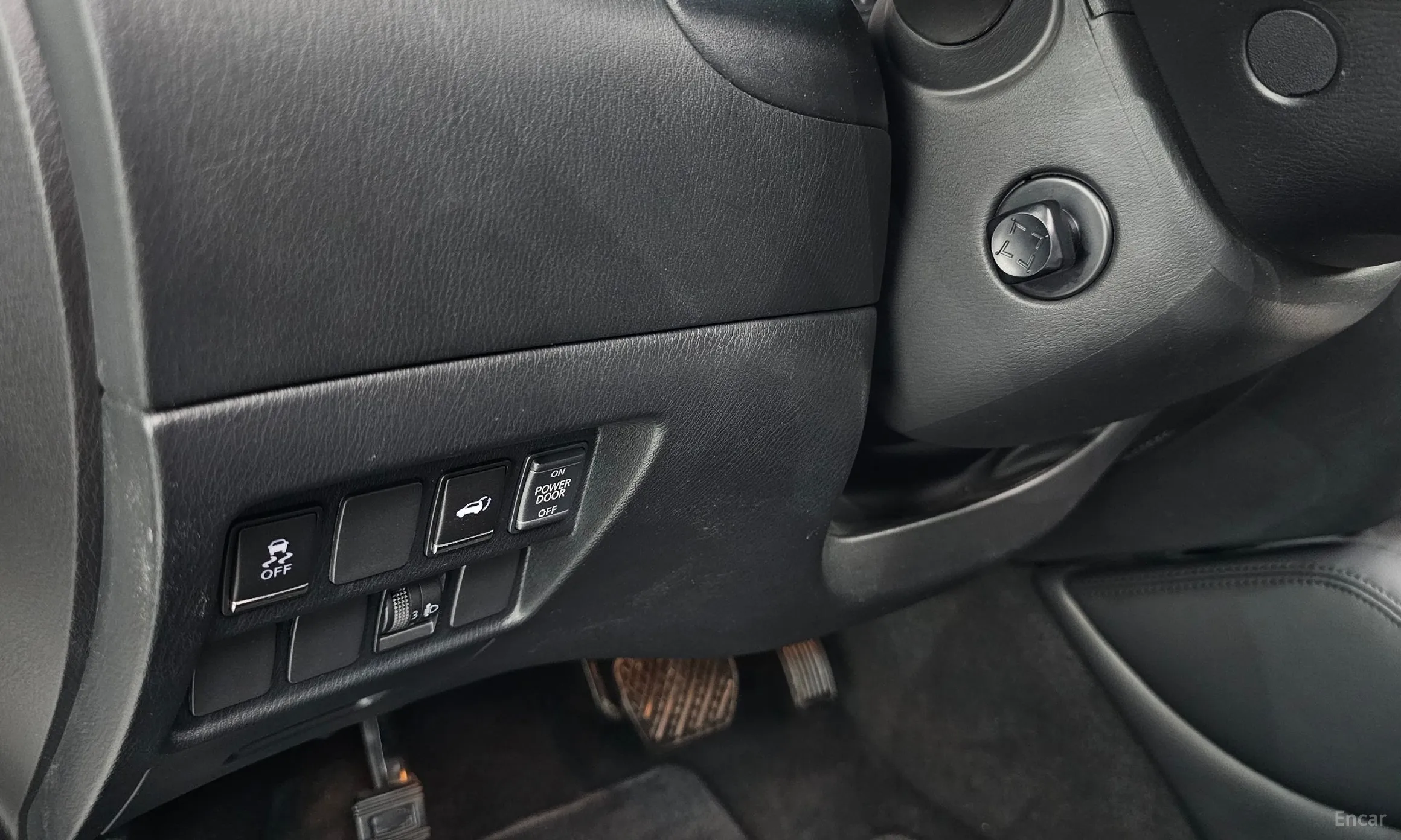 Infiniti QX60 превью 18