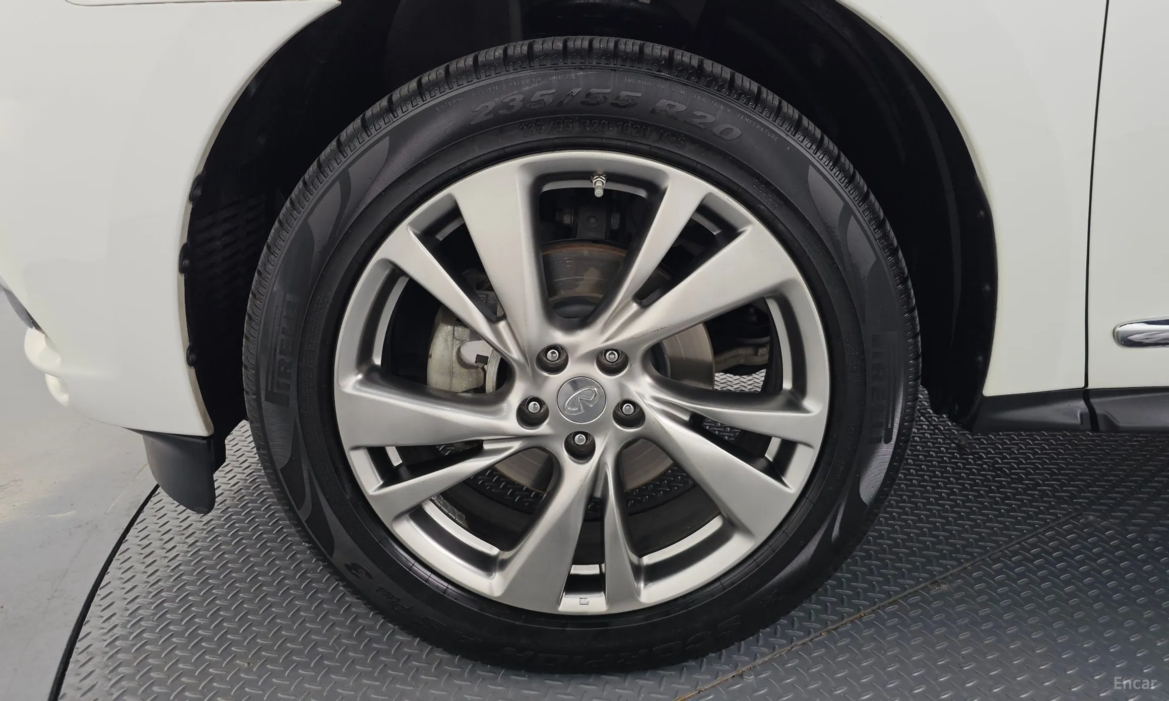 Infiniti QX60 превью 5