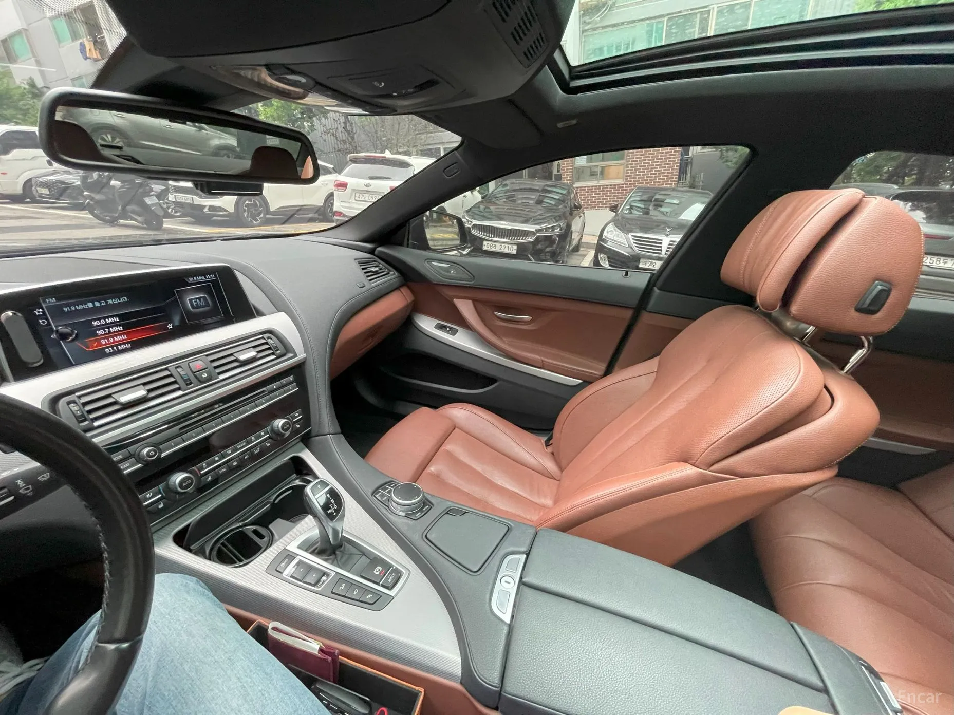 BMW 6 Series (F12) превью 4