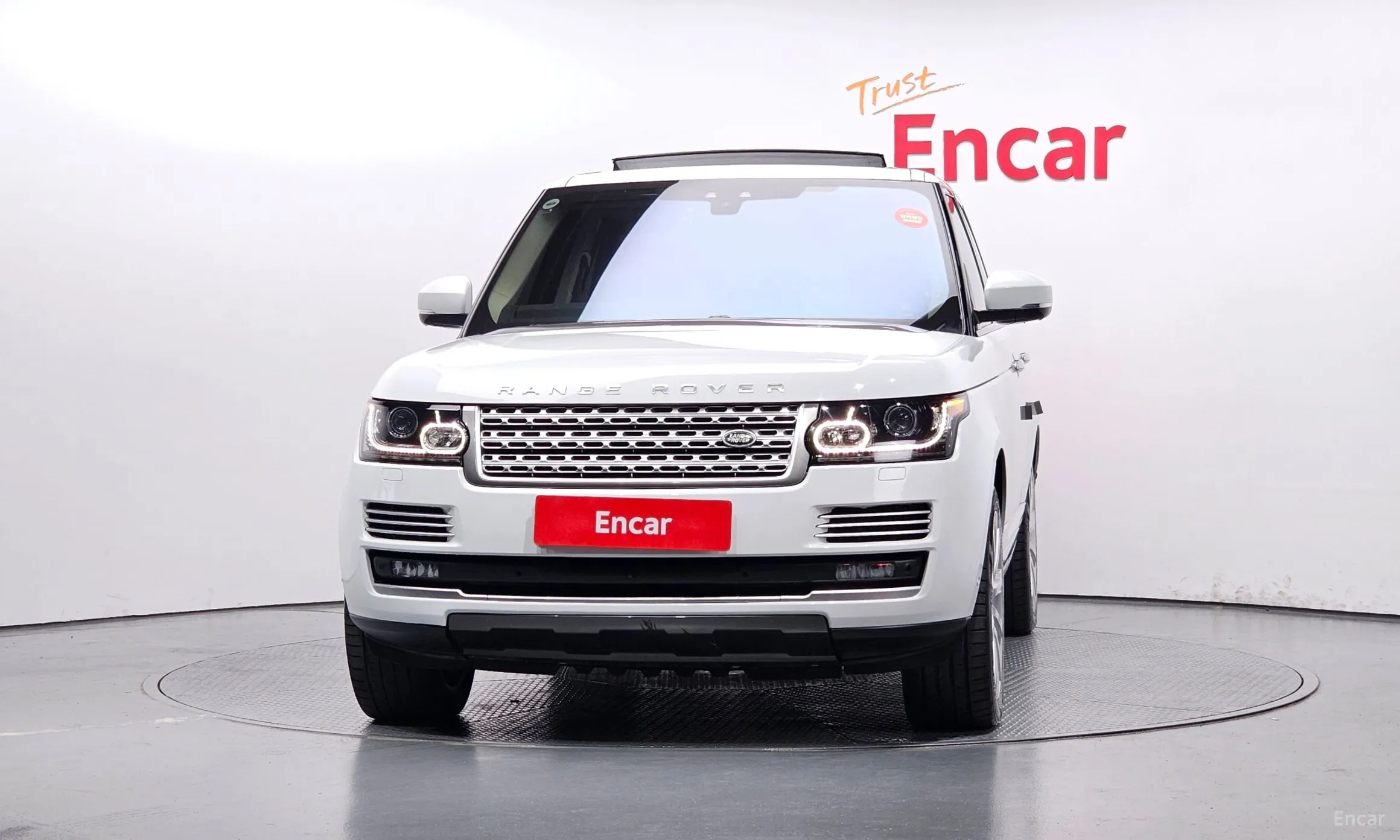 Land Rover Range Rover 4th Generation превью 2