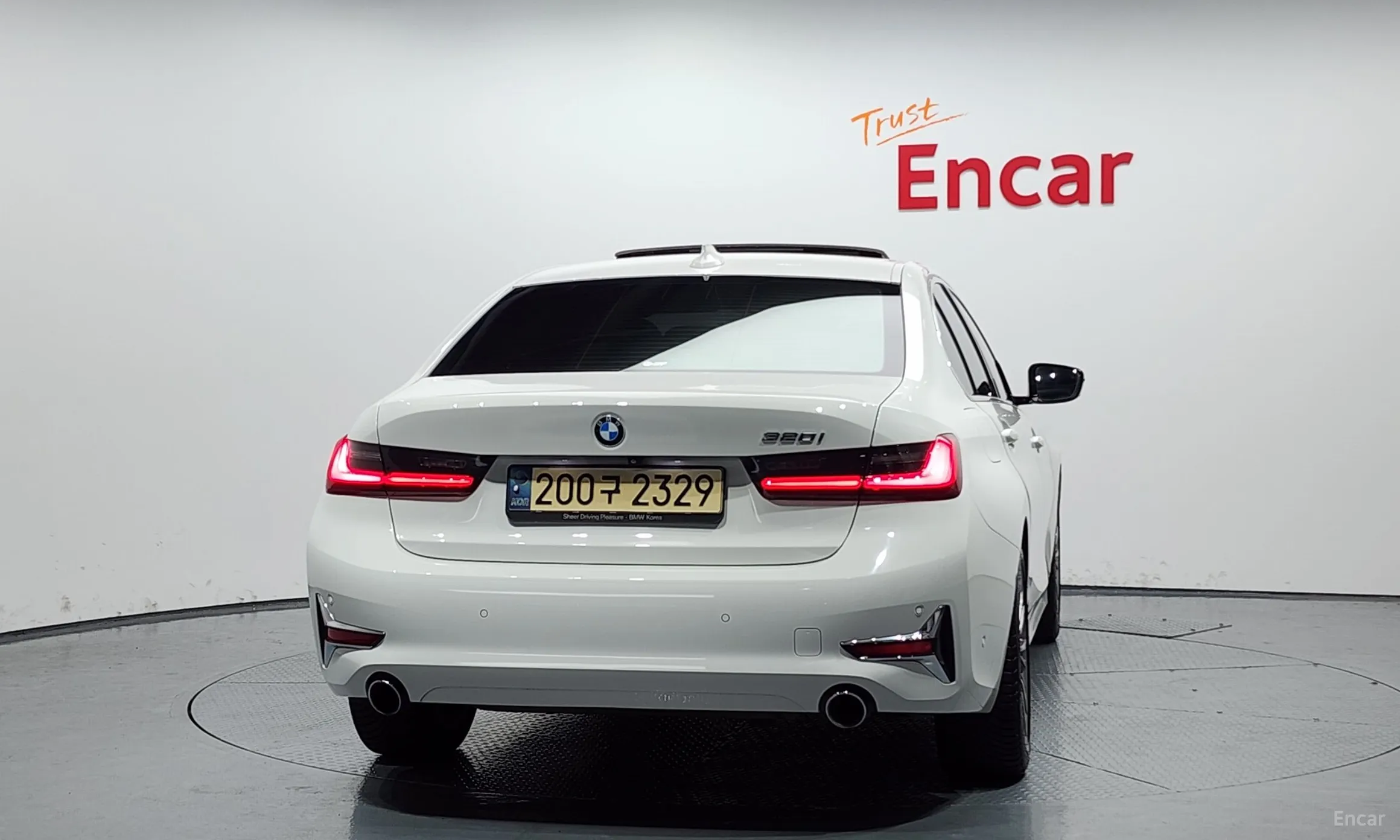BMW 3 Series (G20) превью 3