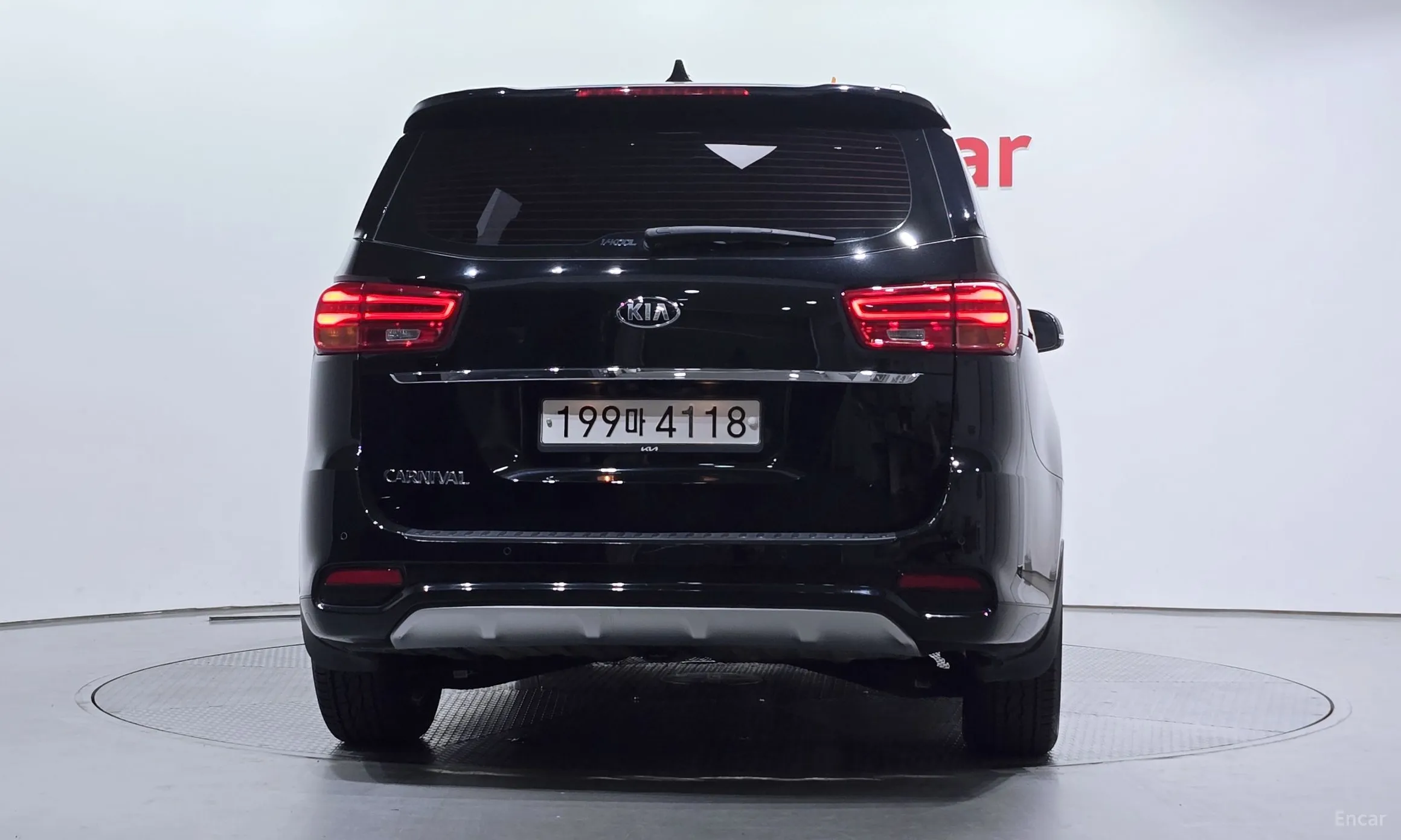 Kia Carnival превью 3