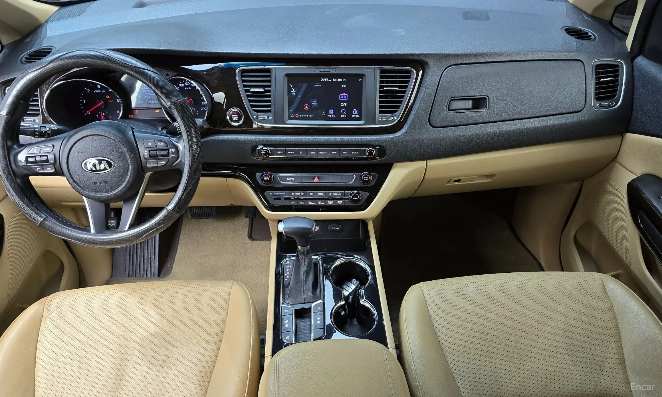 Kia Carnival превью 4