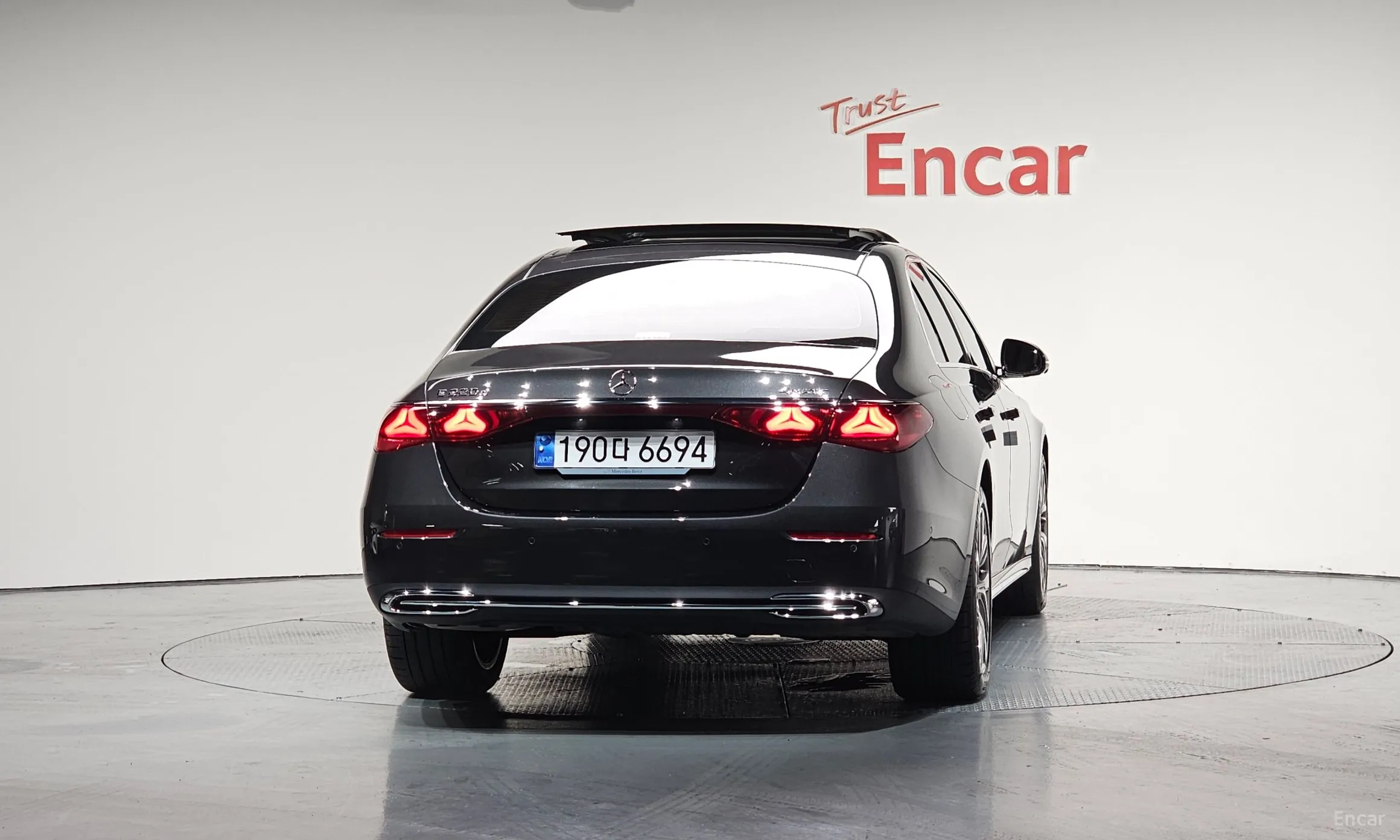 Mercedes Benz E-Class W214 превью 3