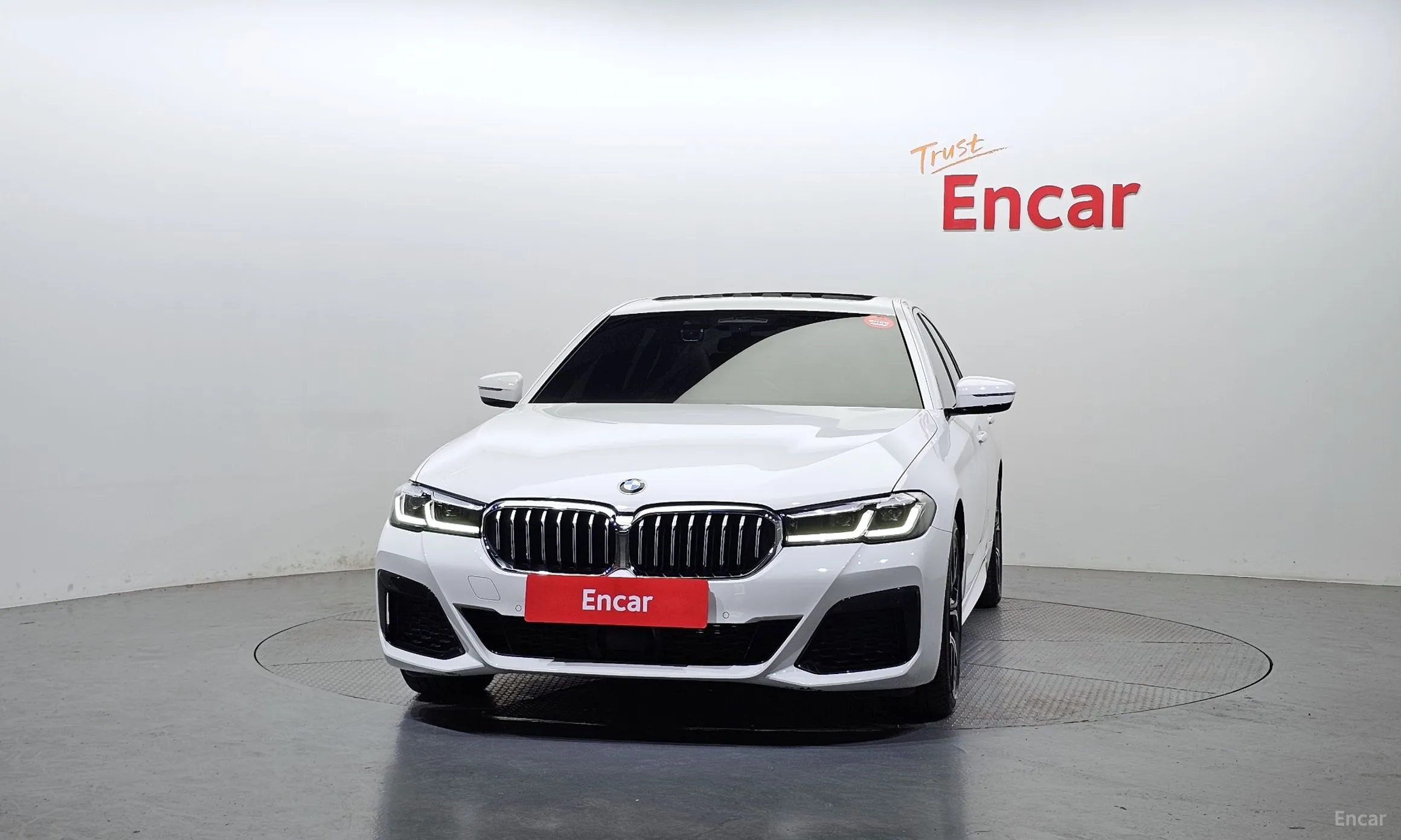 BMW 5 Series (G30)
