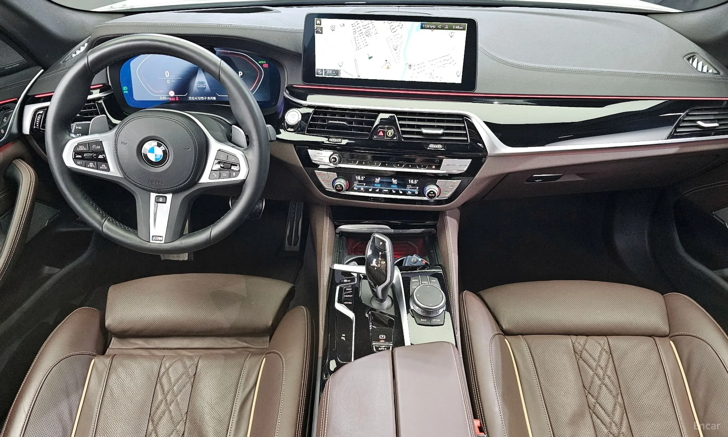 BMW 5 Series (G30) превью 4