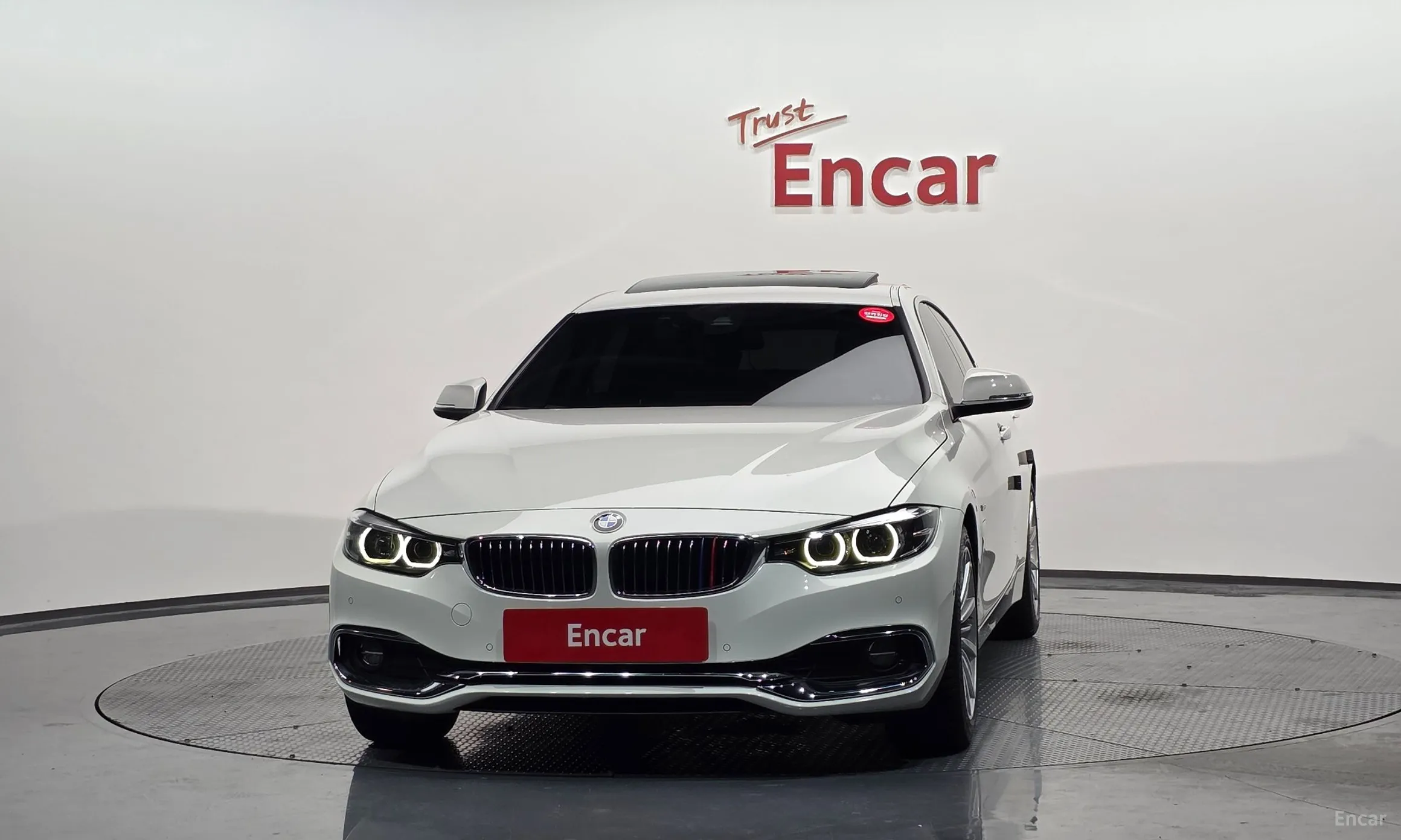 BMW Series 4 (F32) превью 2