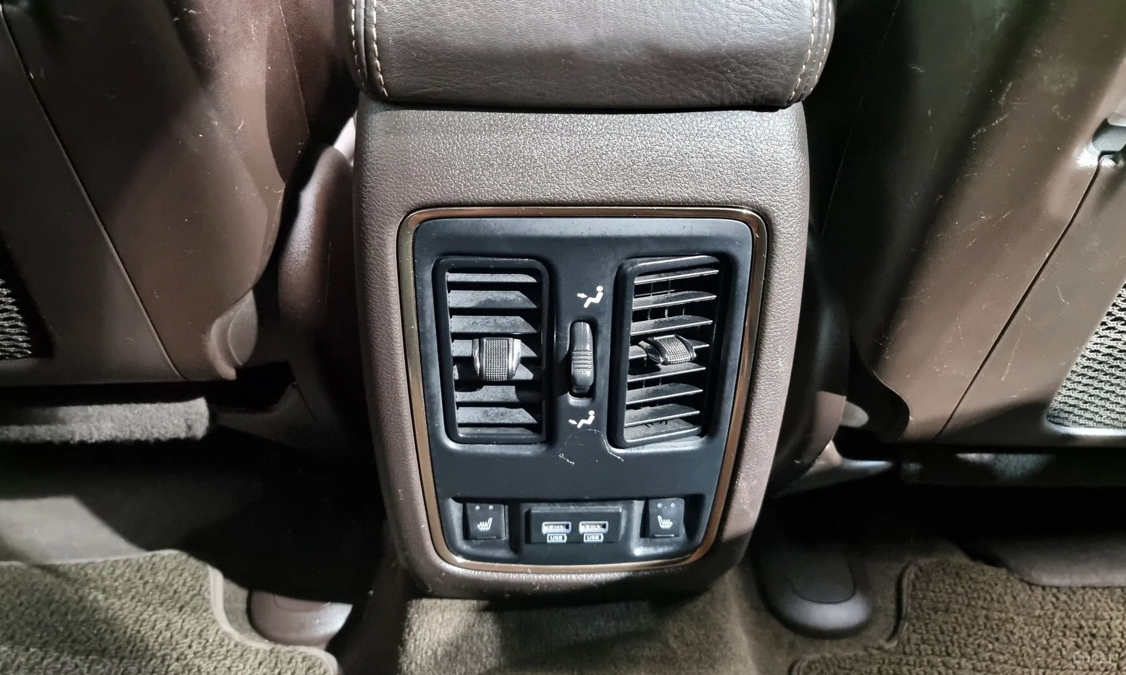 Jeep Grand Cherokee превью 18