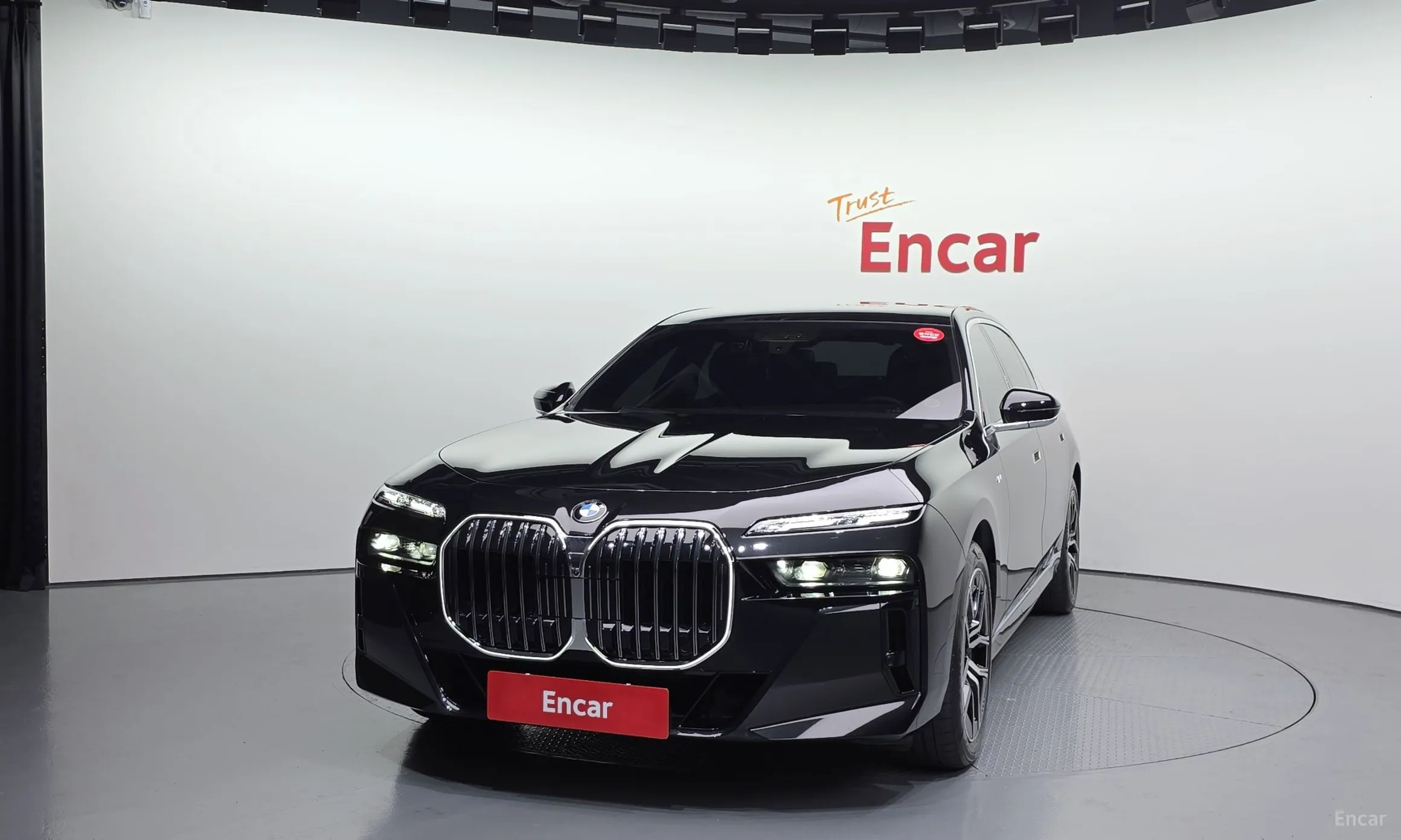 BMW 7 Series (G70)