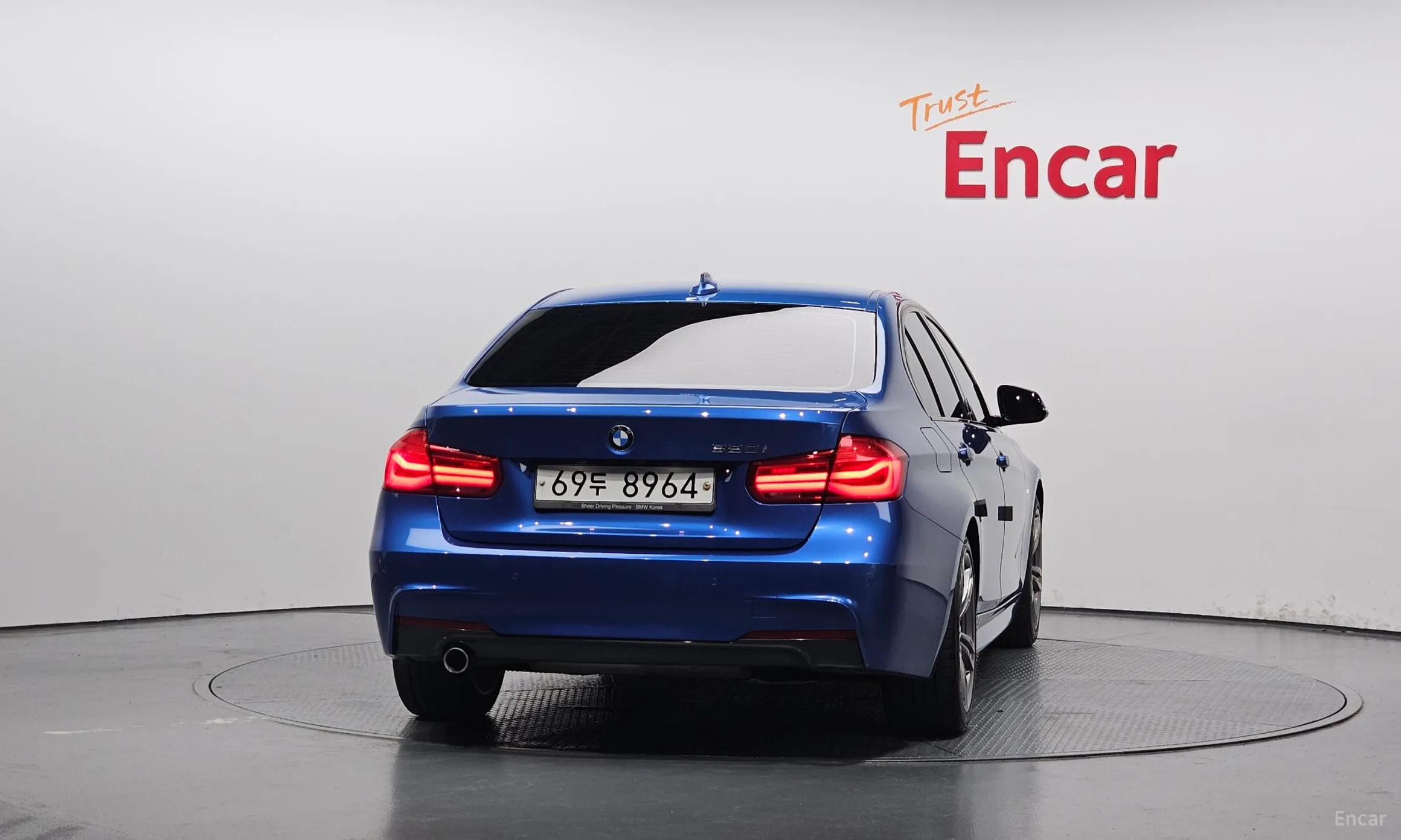 BMW 3 Series (F30) превью 3