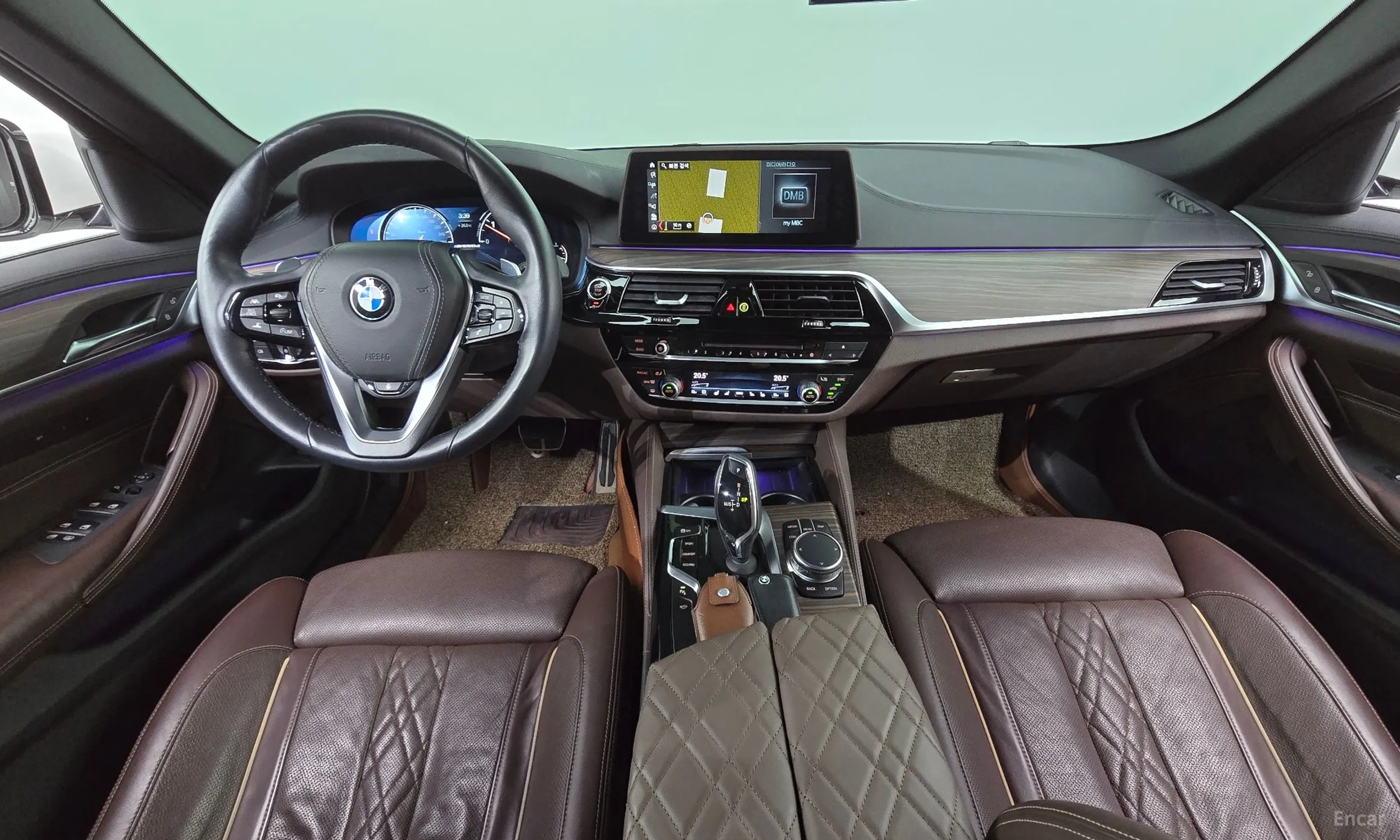 BMW 5 Series (G30) превью 4