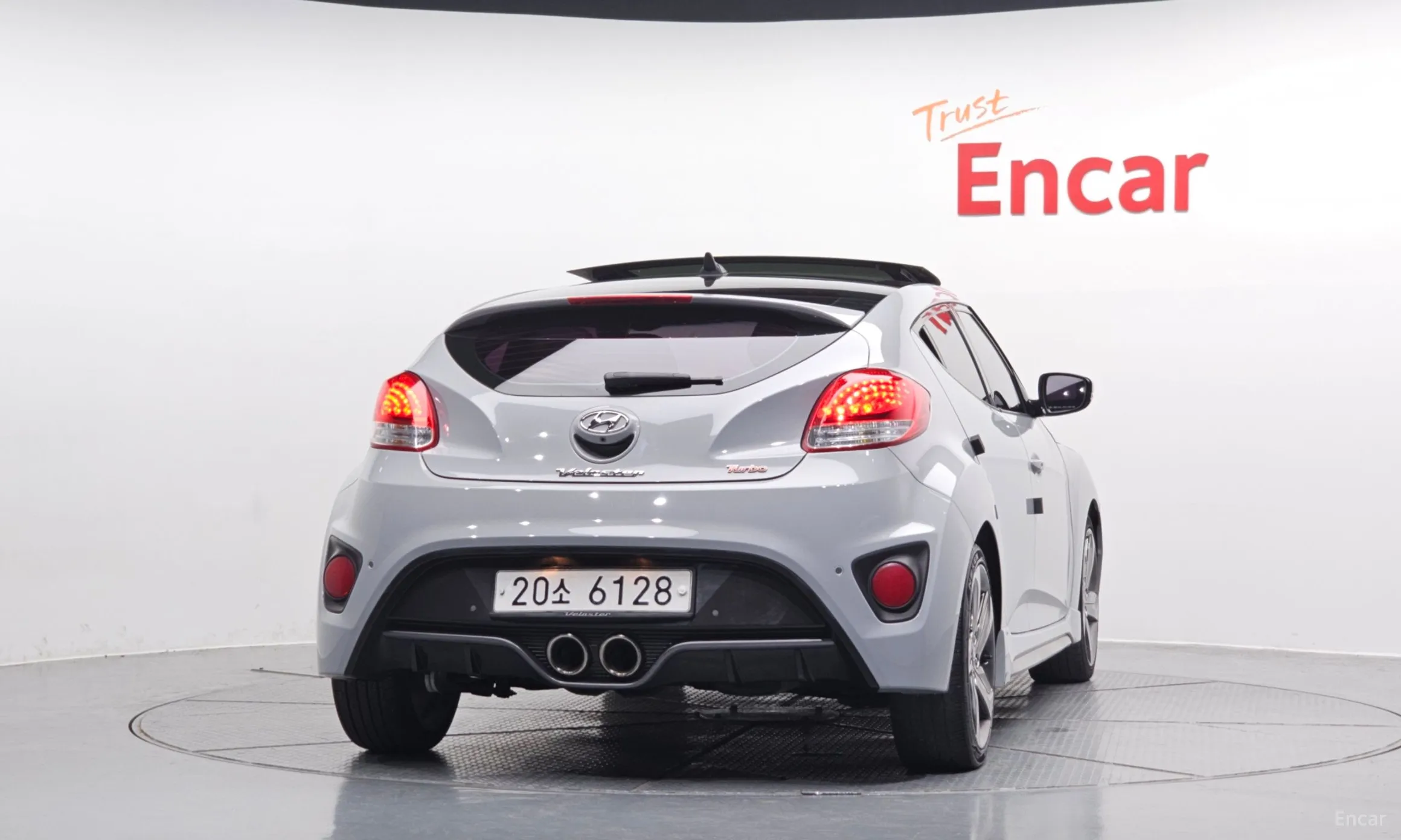 Hyundai Veloster превью 3