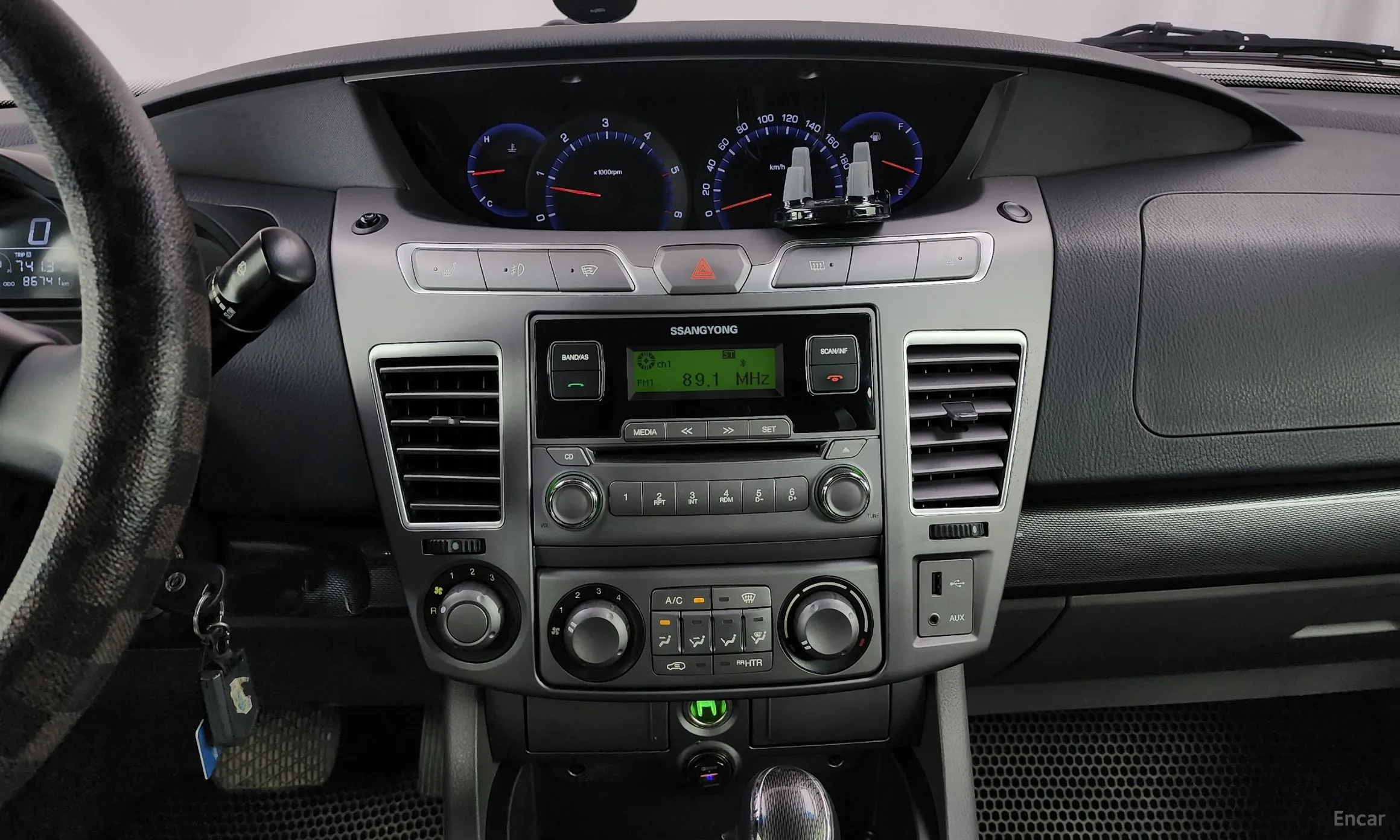 KG Mobility (SsangYong) Korando Turismo превью 14