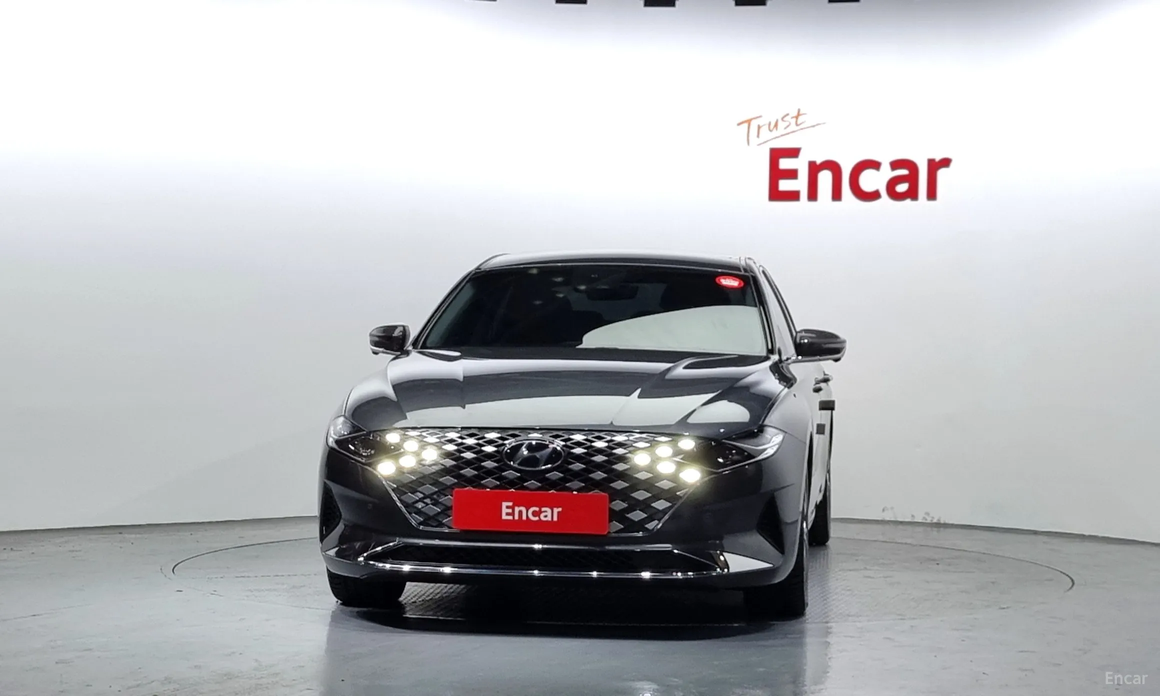 Hyundai Grandeur IG превью 2