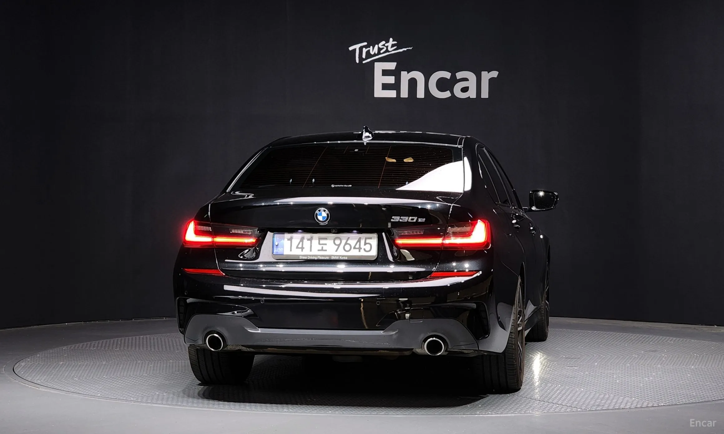 BMW 3 Series (G20) превью 3