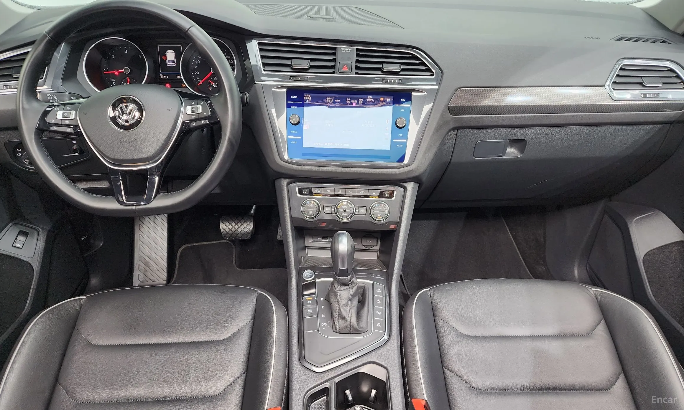 Volkswagen Tiguan 2nd Generation превью 4
