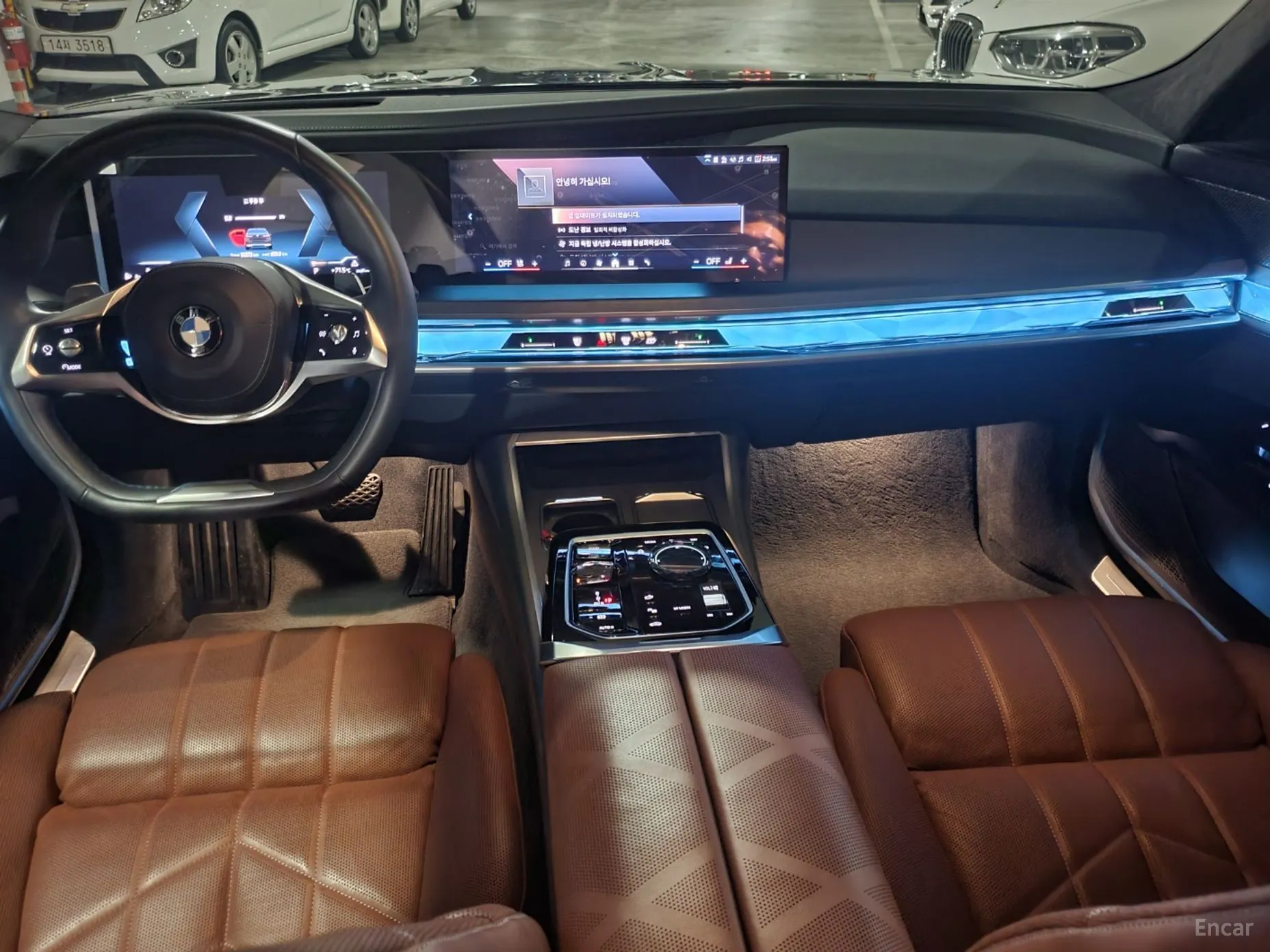 BMW 7 Series (G70) превью 4