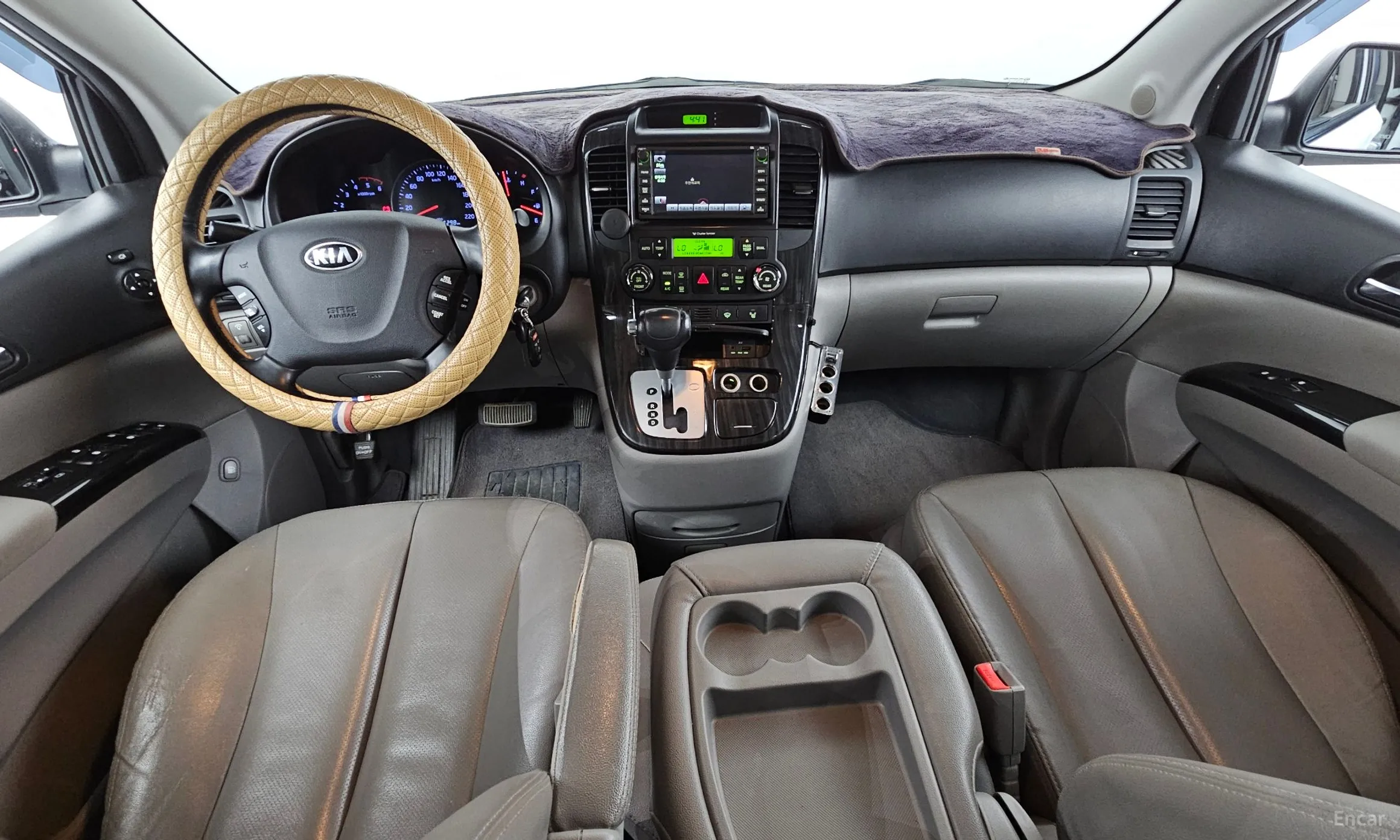 Kia Carnival R превью 4