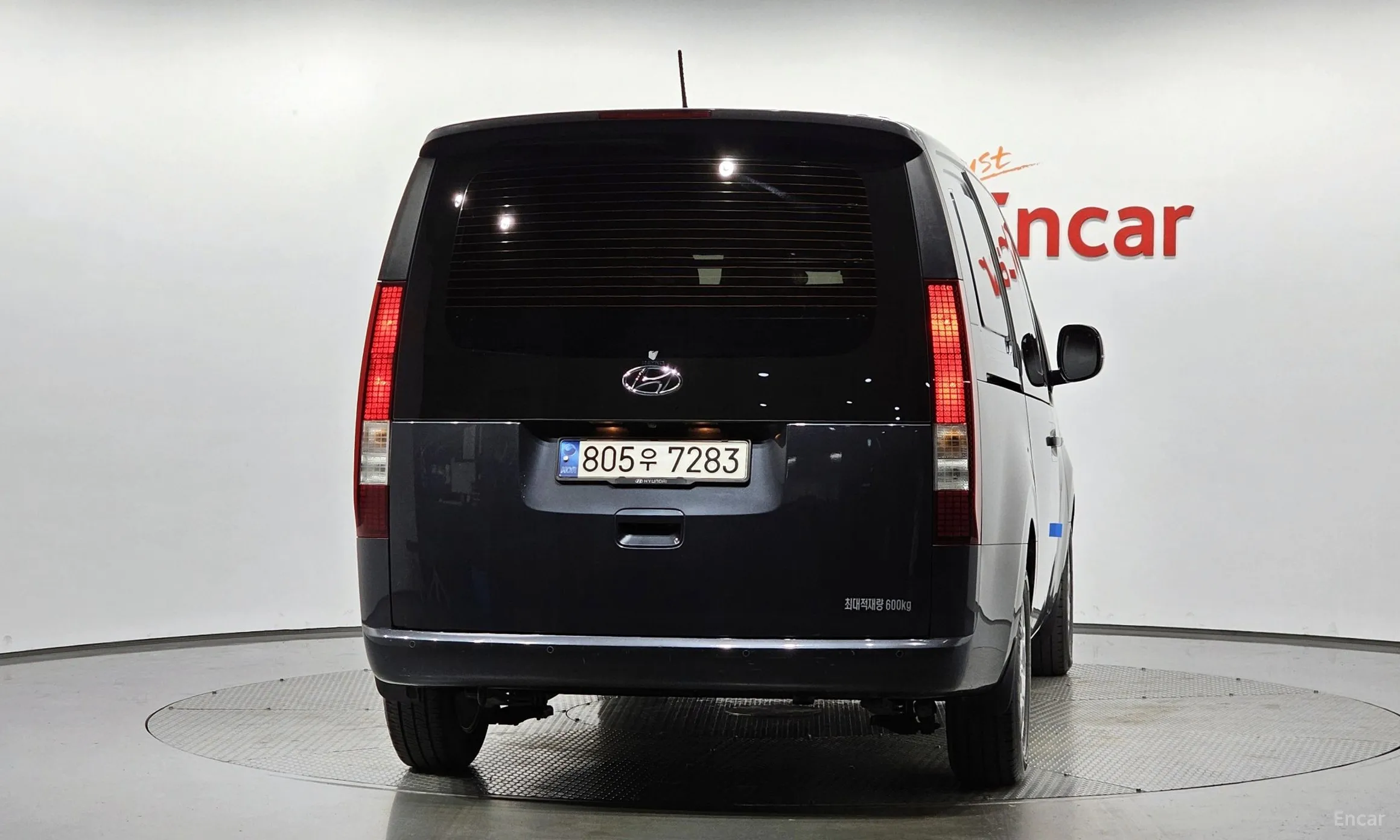 Hyundai Staria превью 3