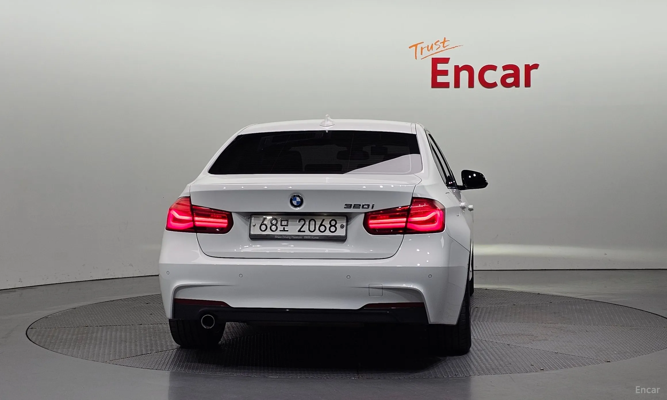 BMW 3 Series (F30) превью 3