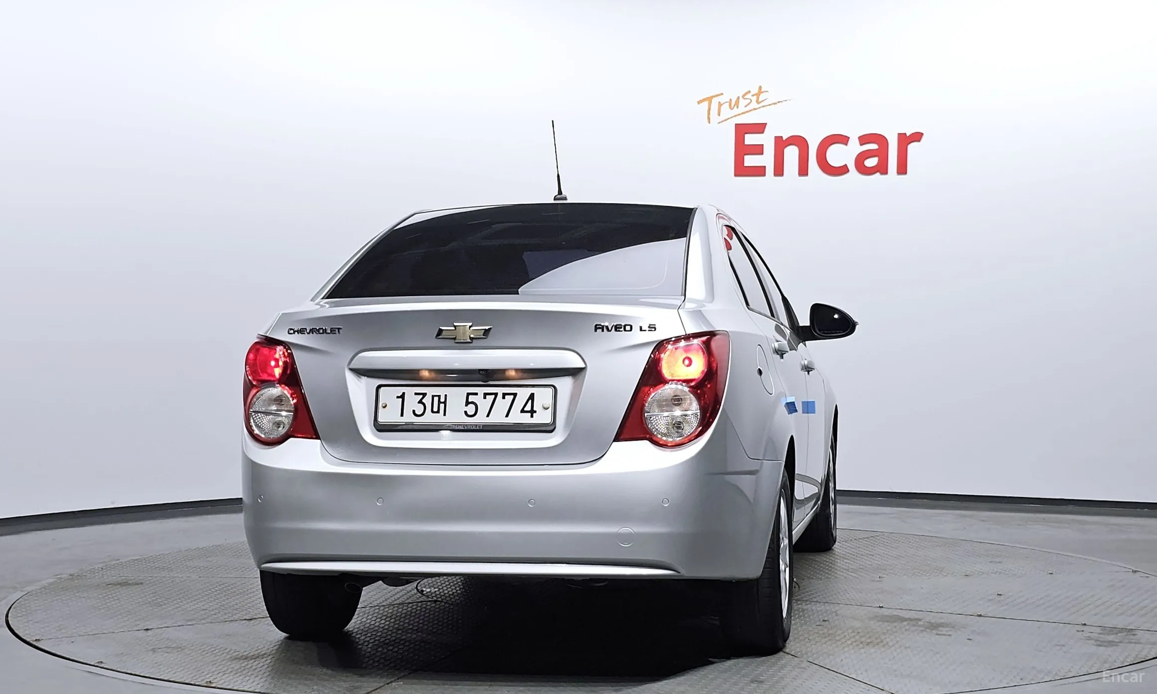 Chevrolet (GM Daewoo) Aveo Sedan превью 3