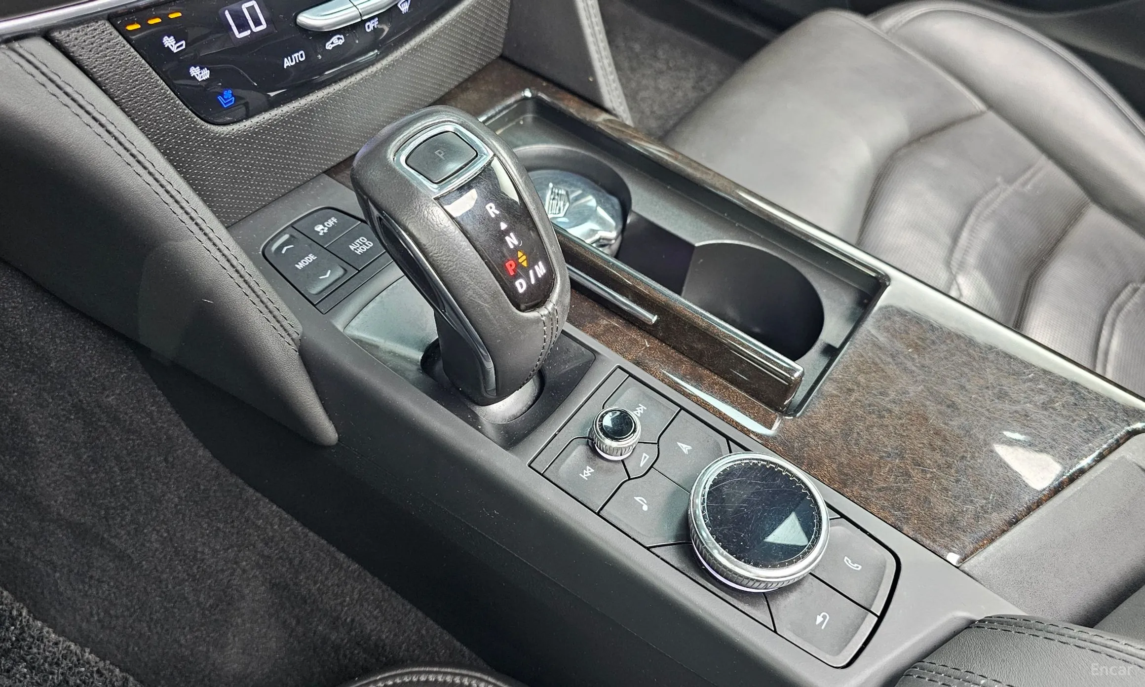 Cadillac CT6 превью 9