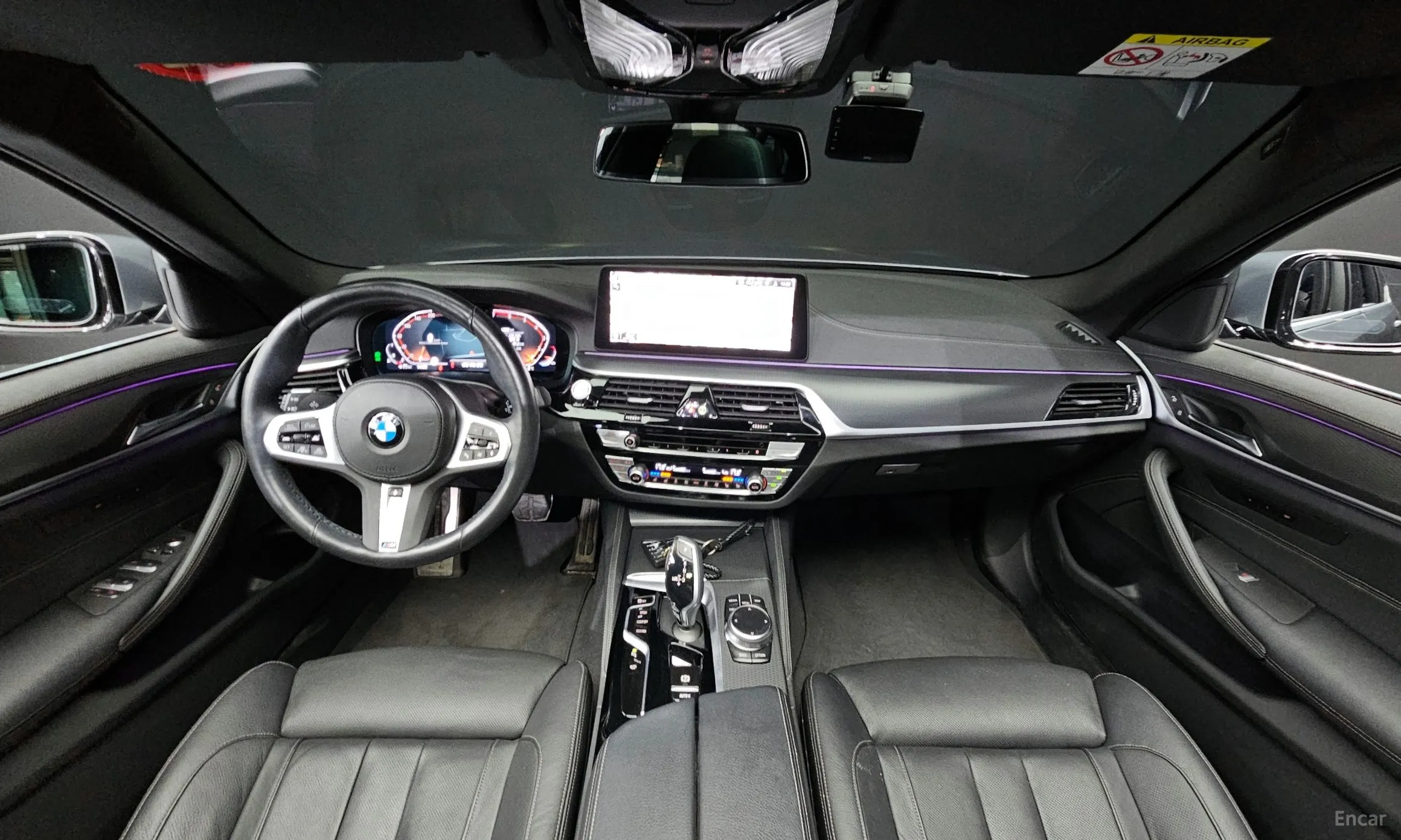 BMW 5 Series (G30) превью 4