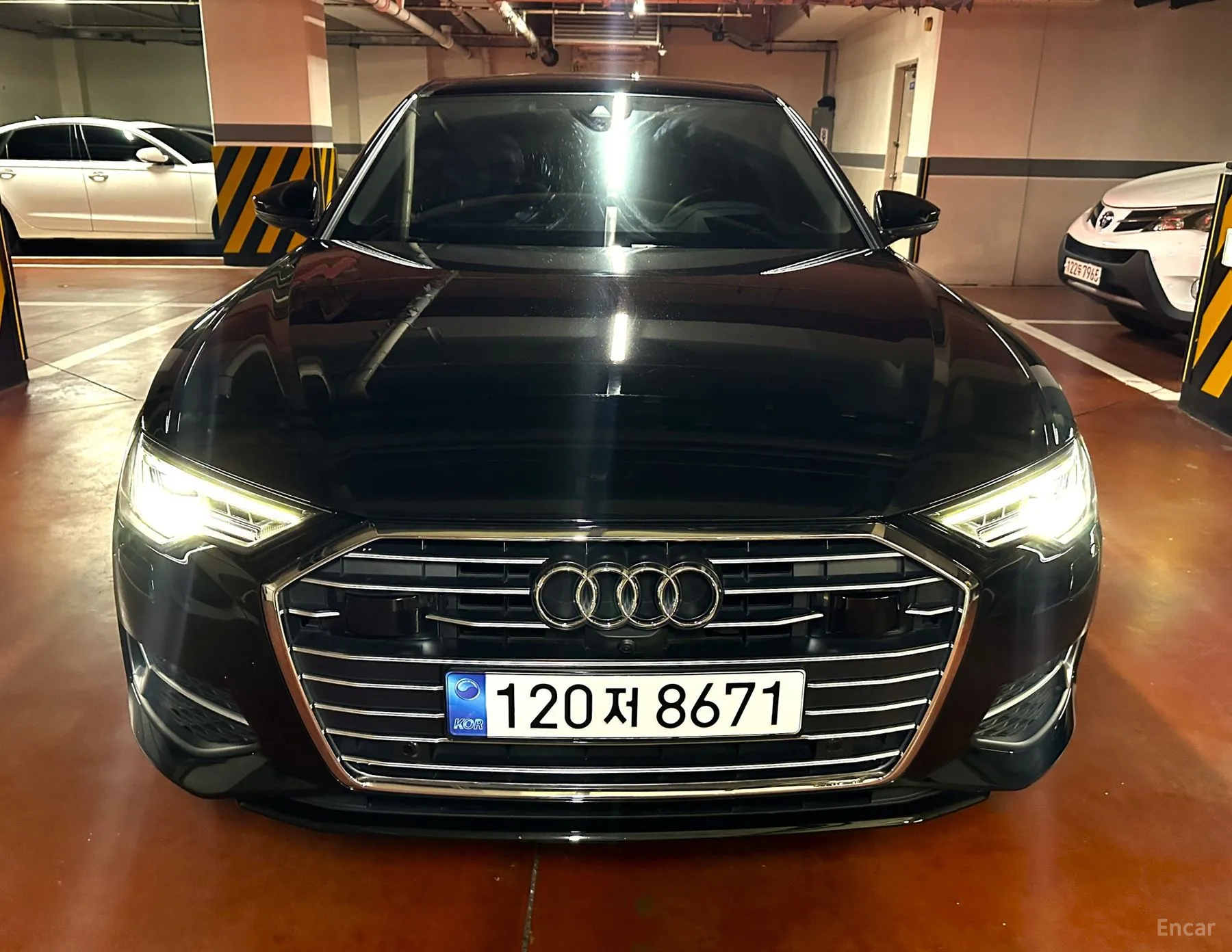Audi A6 (C8) превью 2