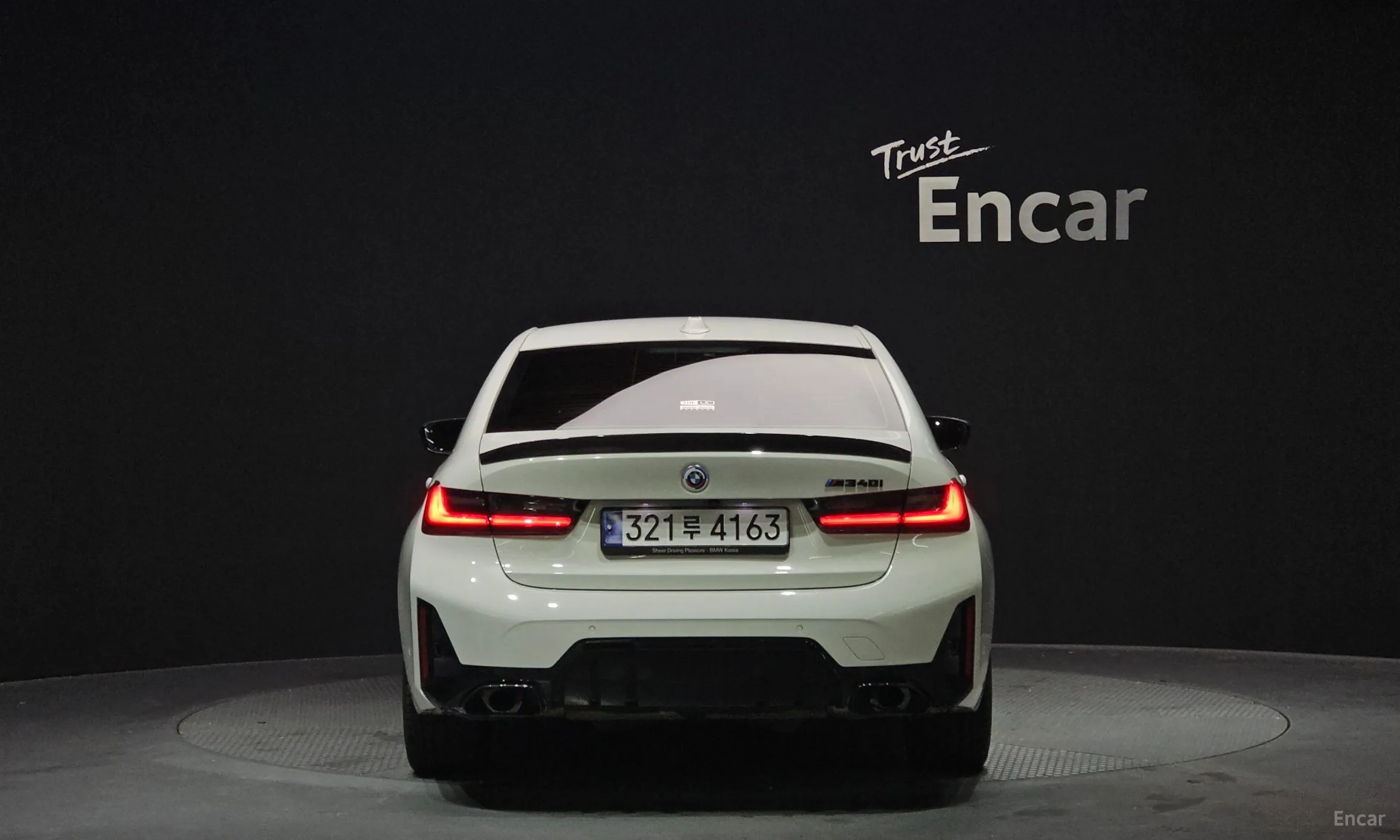 BMW 3 Series (G20) превью 3