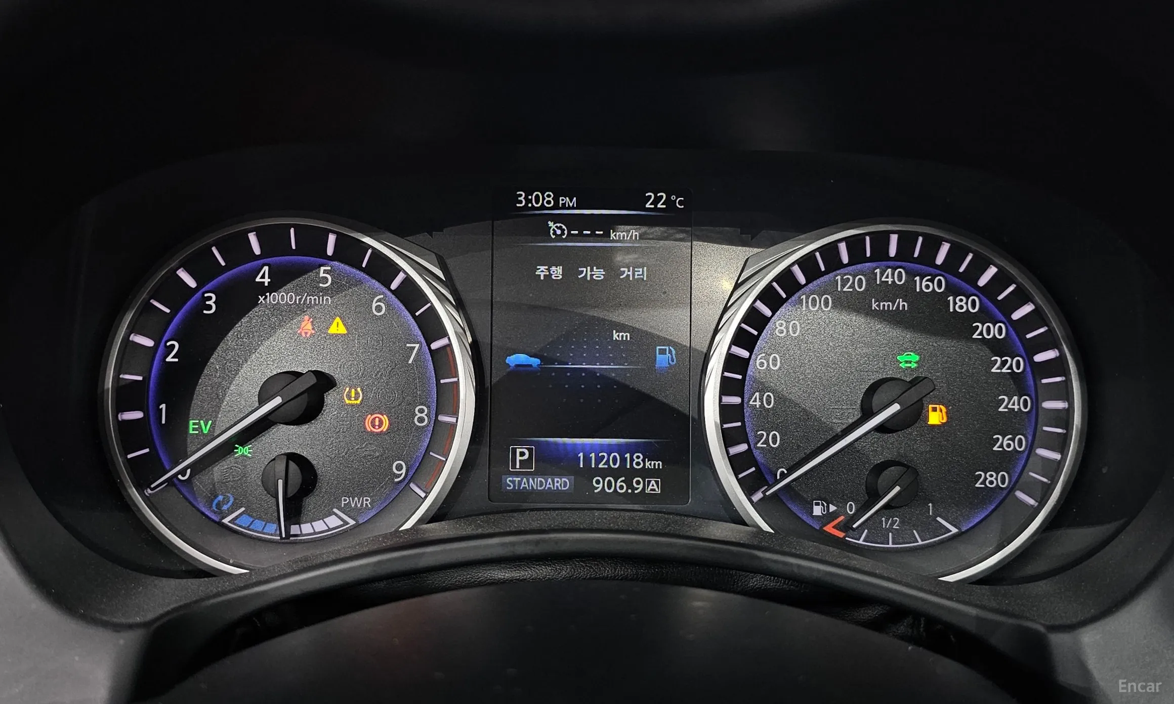 Infiniti Q50 превью 8