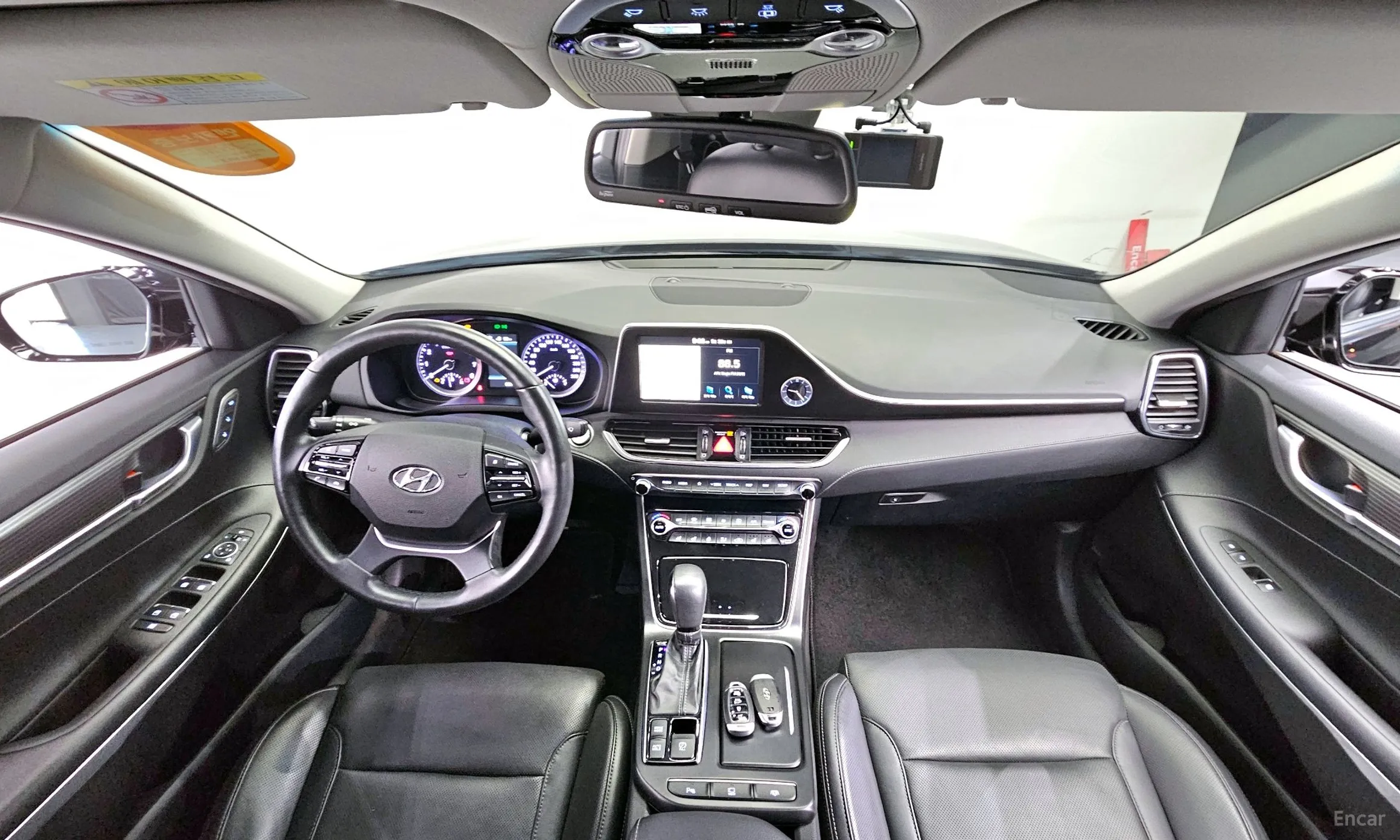 Hyundai Grandeur IG превью 4