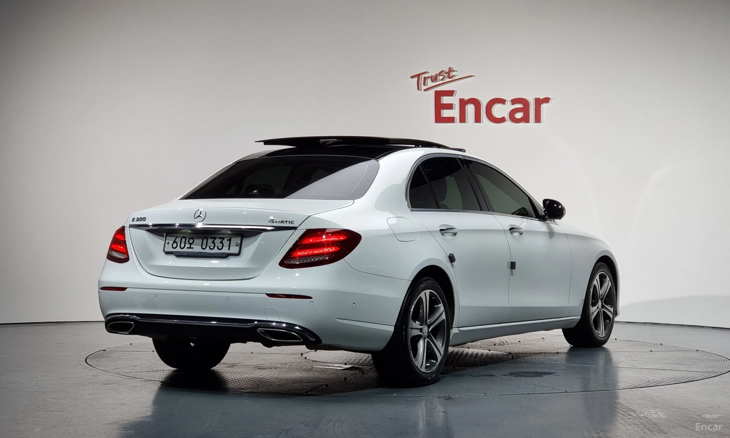 Mercedes Benz E-Class W213