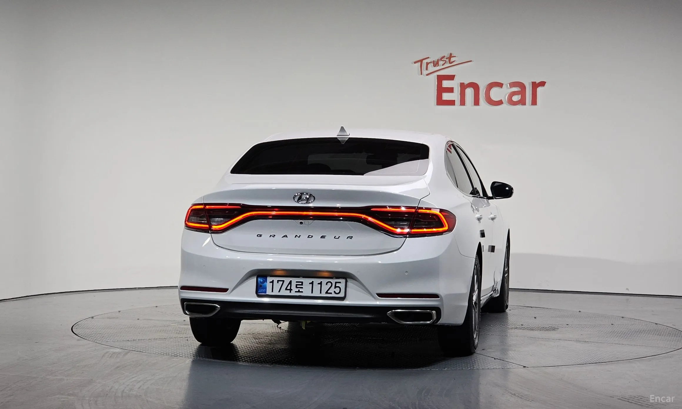 Hyundai Grandeur IG превью 3