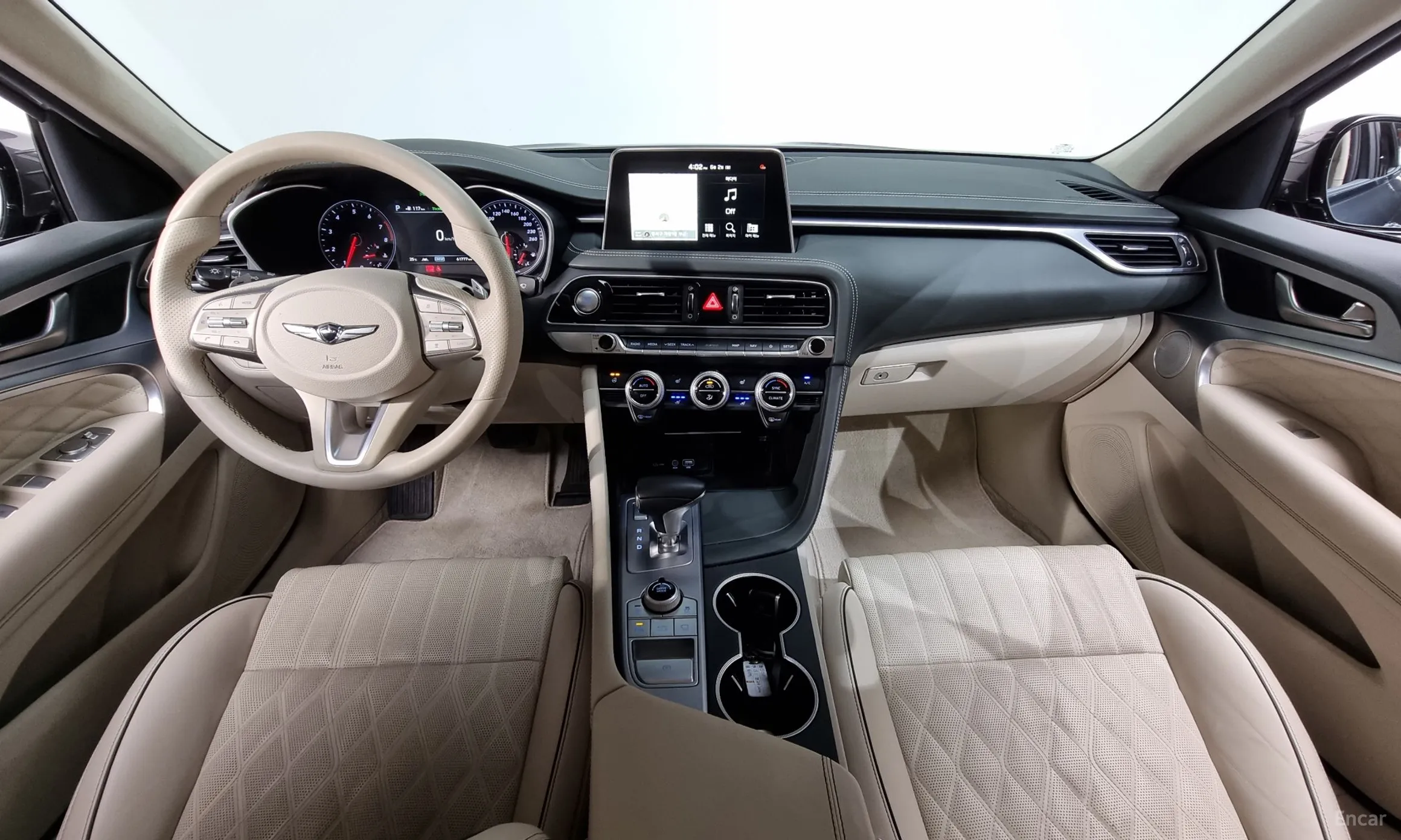 Genesis G70 превью 4