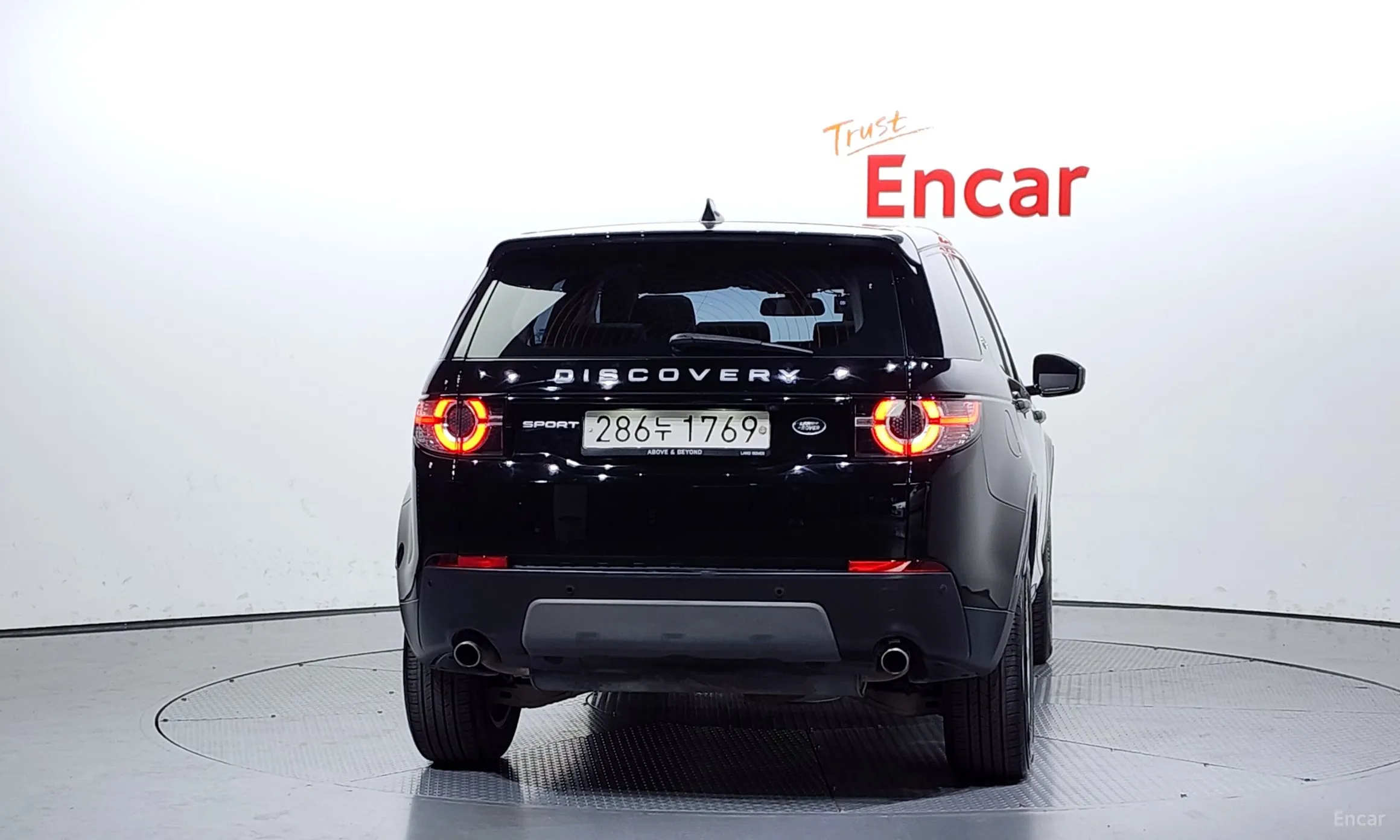 Land Rover Discovery Sports превью 3