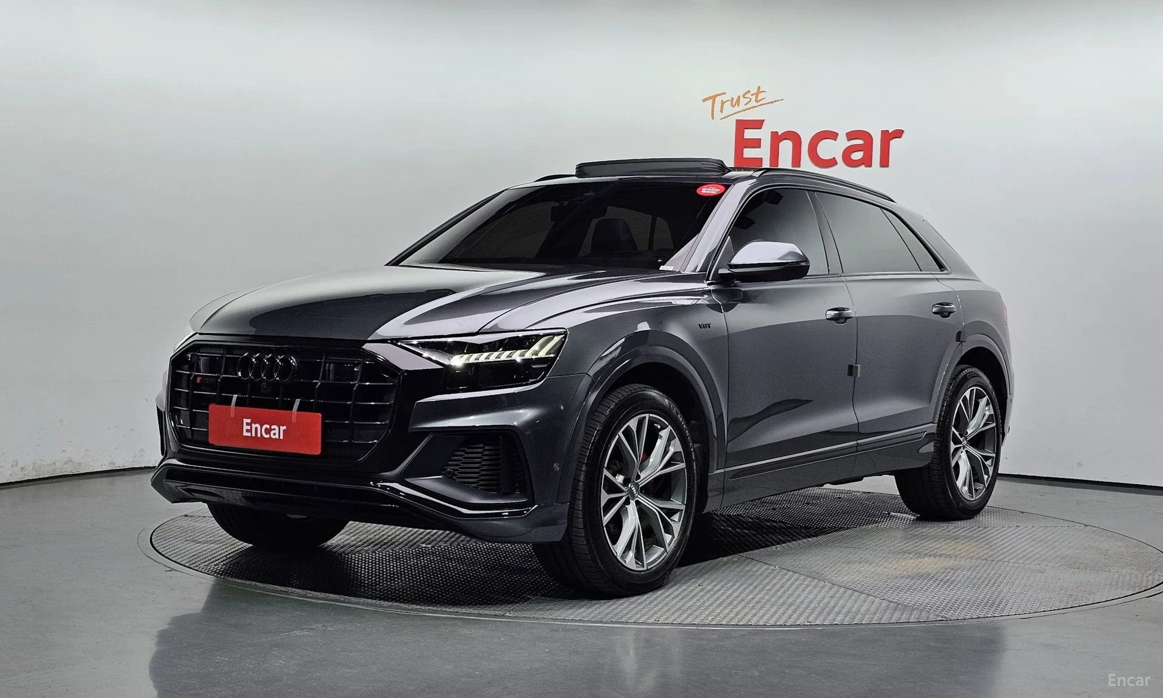 Audi Q8 (4M)