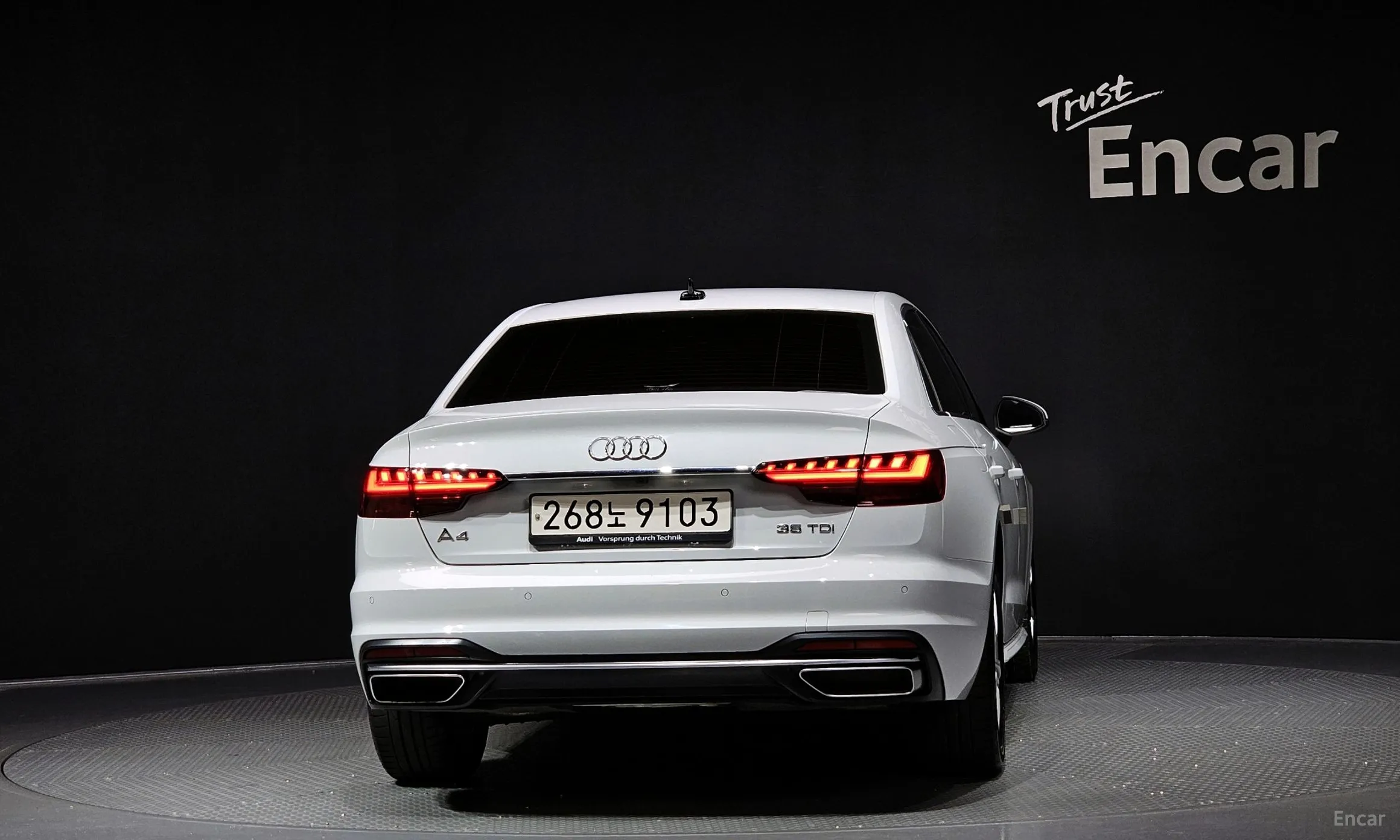 Audi A4 (B9) превью 3